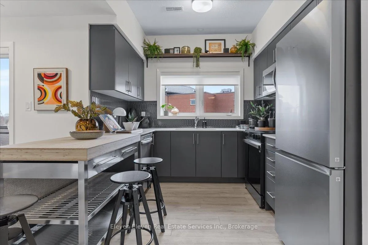 Photo 4 of Unit 18, 42 Lowes Road, Guelph, Clairfields/Hanlon Business Park — HOMEH