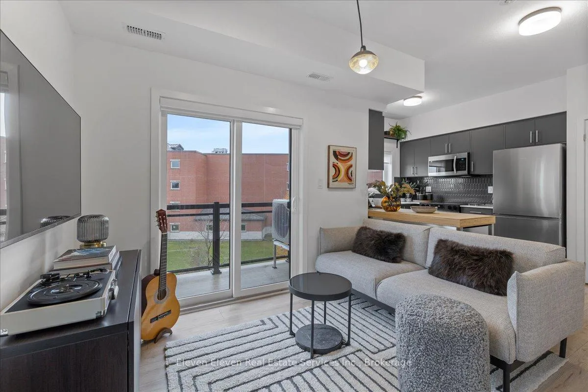 Photo 13 of Unit 18, 42 Lowes Road, Guelph, Clairfields/Hanlon Business Park — HOMEH