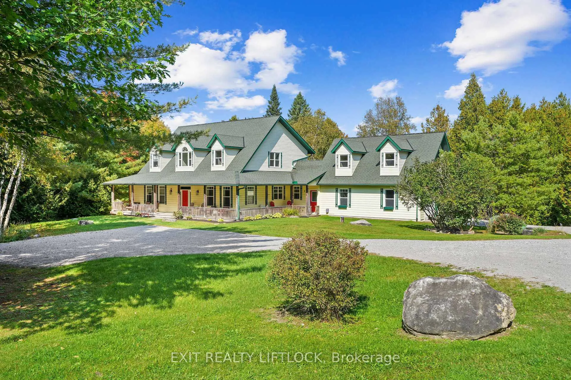 Front of 169 Dutch Line Road W