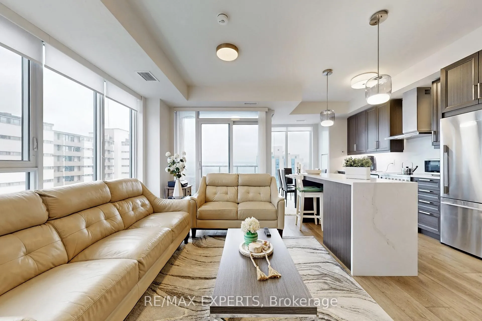 Photo 5 of Unit 1007, 500 Brock Avenue, Burlington, Brant — HOMEH