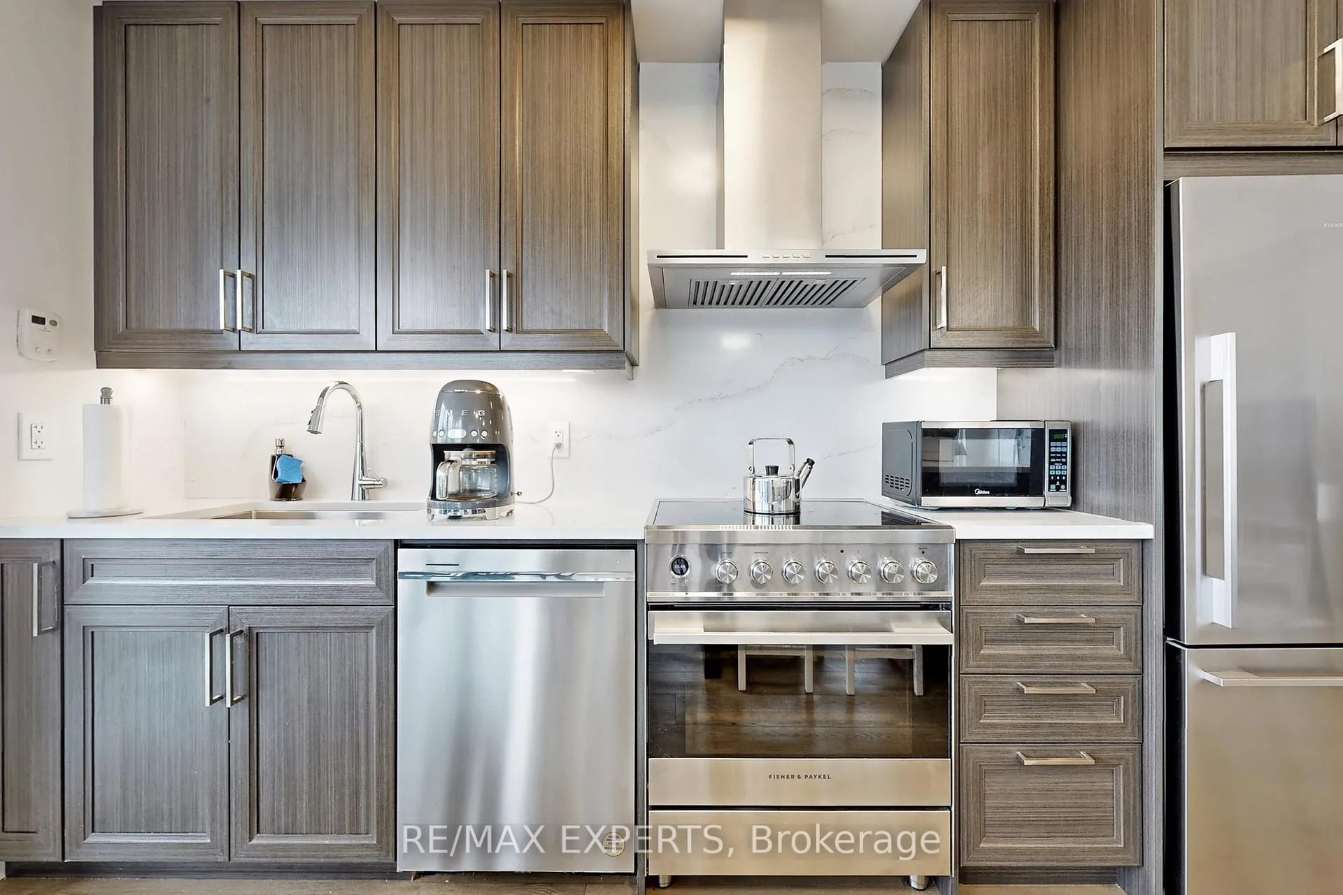Photo 11 of Unit 1007, 500 Brock Avenue, Burlington, Brant — HOMEH