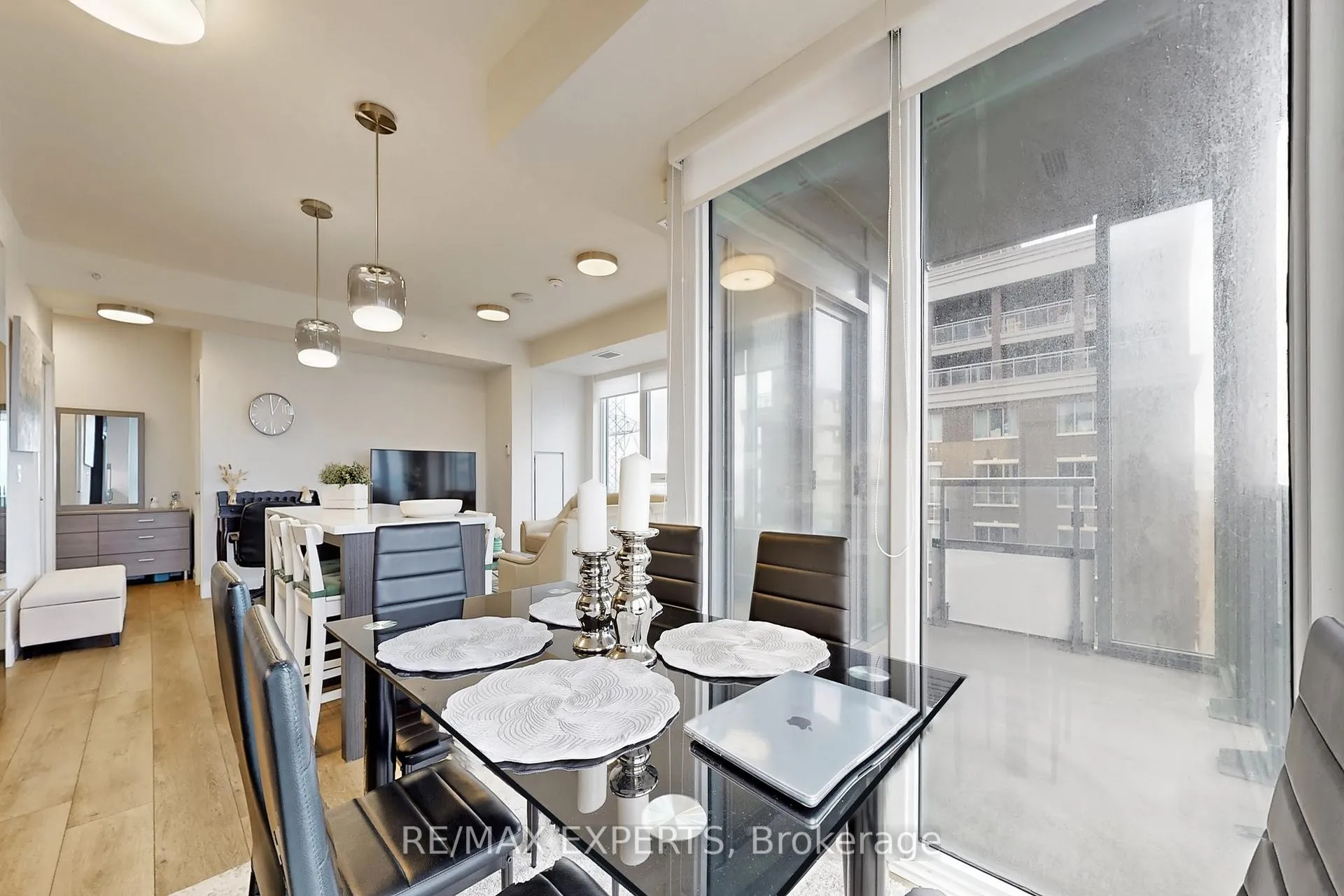 Photo 13 of Unit 1007, 500 Brock Avenue, Burlington, Brant — HOMEH