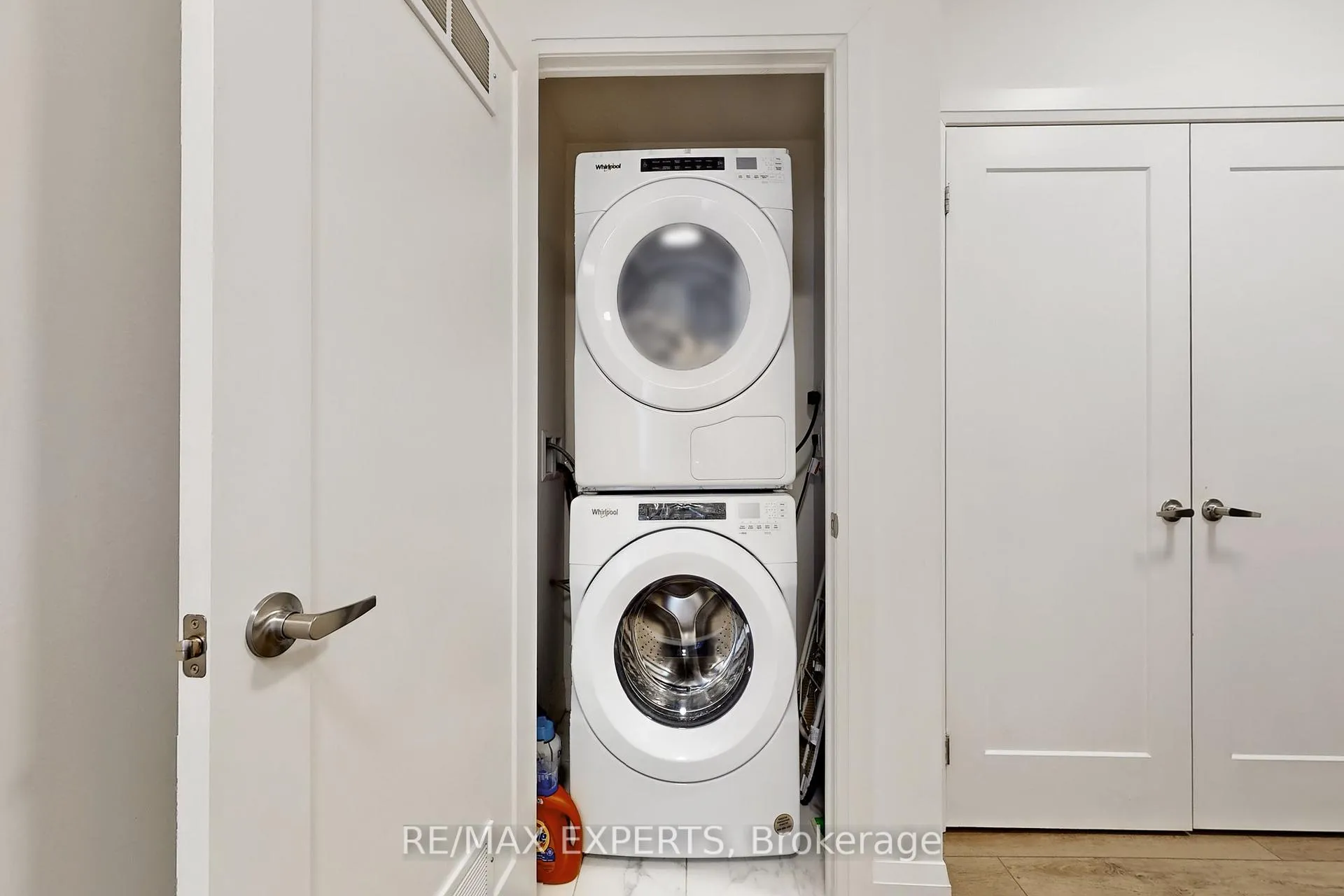 Photo 28 of Unit 1007, 500 Brock Avenue, Burlington, Brant — HOMEH
