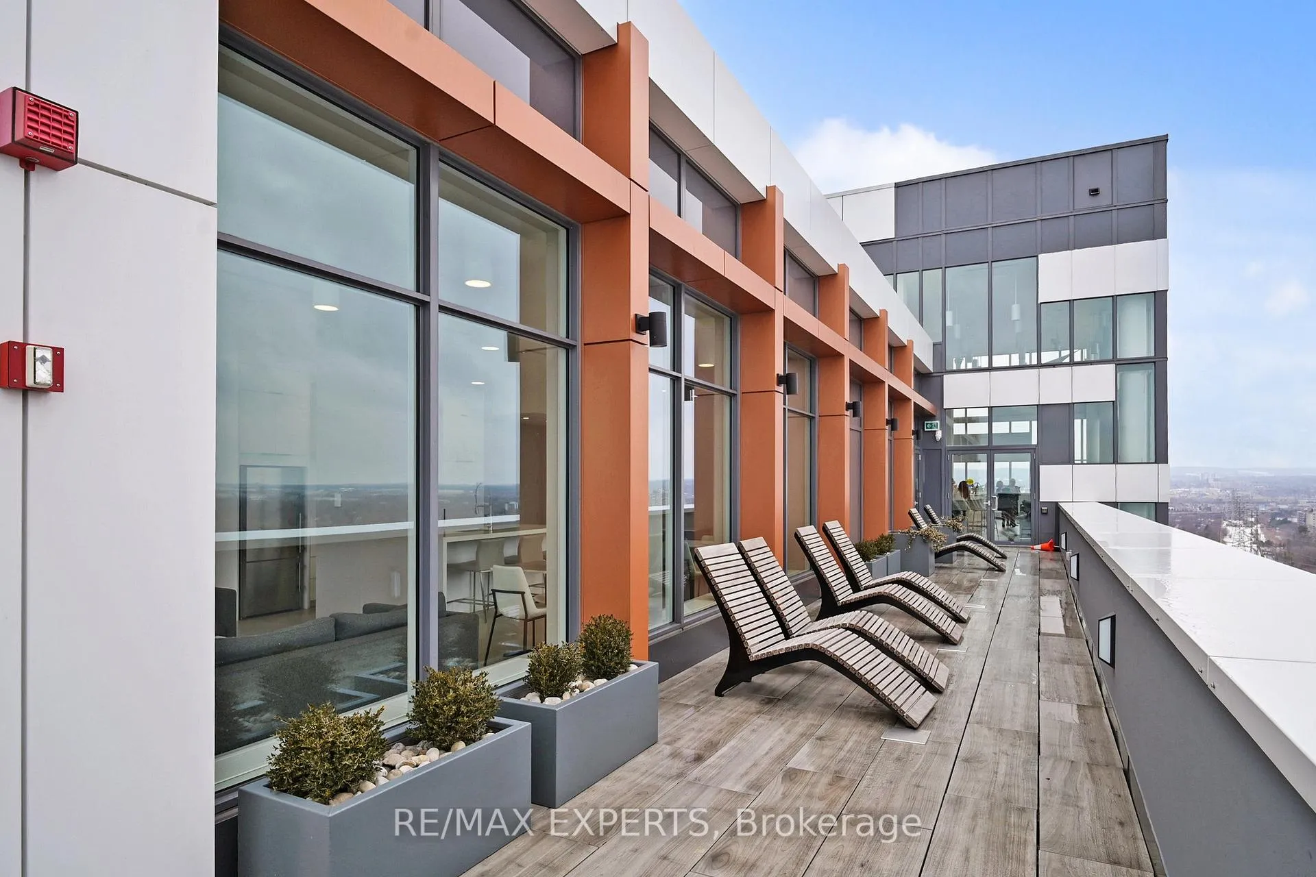 Photo 45 of Unit 1007, 500 Brock Avenue, Burlington, Brant — HOMEH