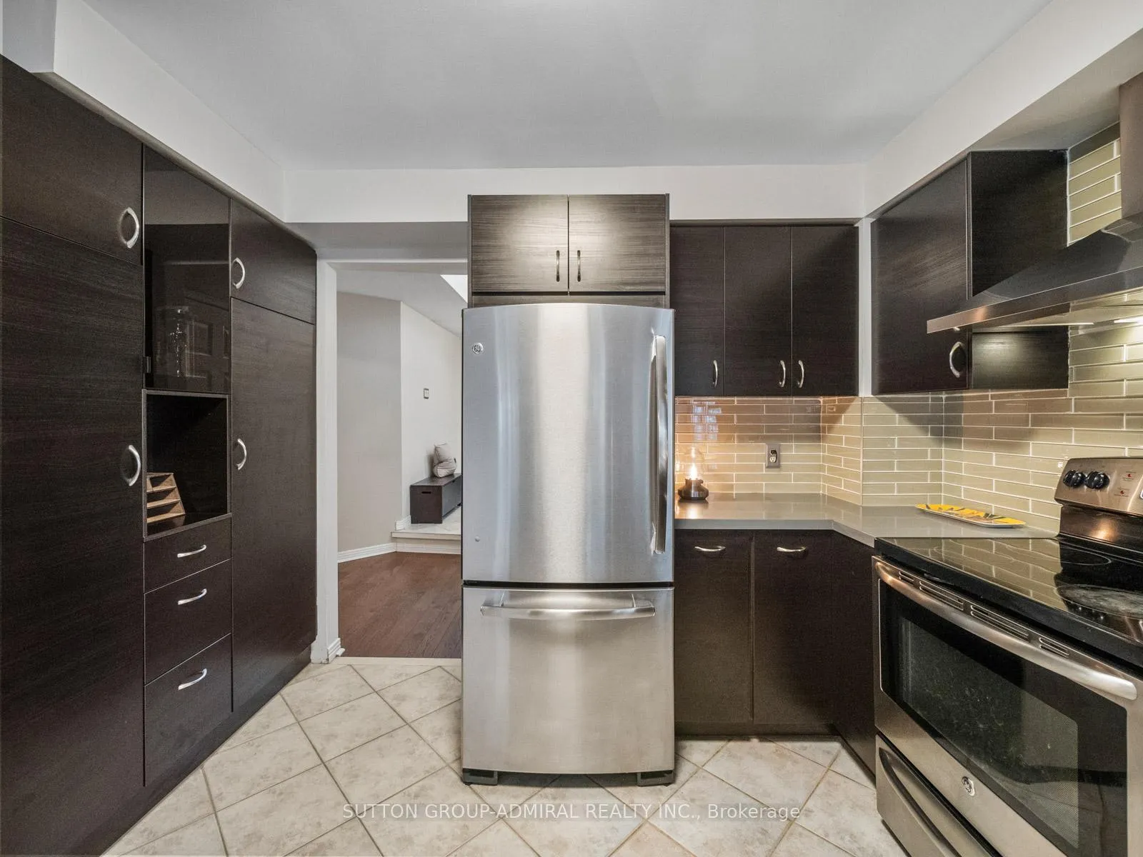 Photo 14 of 103 Winding Lane, Vaughan, Crestwood-Springfarm-Yorkhill — HOMEH