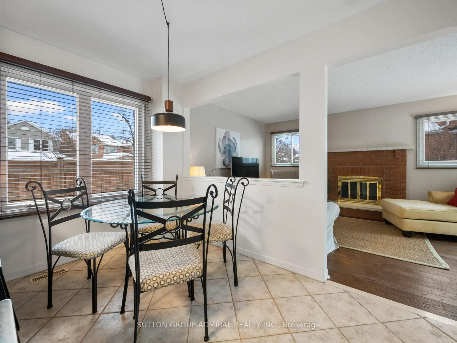 Photo 15 of 103 Winding Lane, Vaughan, Crestwood-Springfarm-Yorkhill — HOMEH