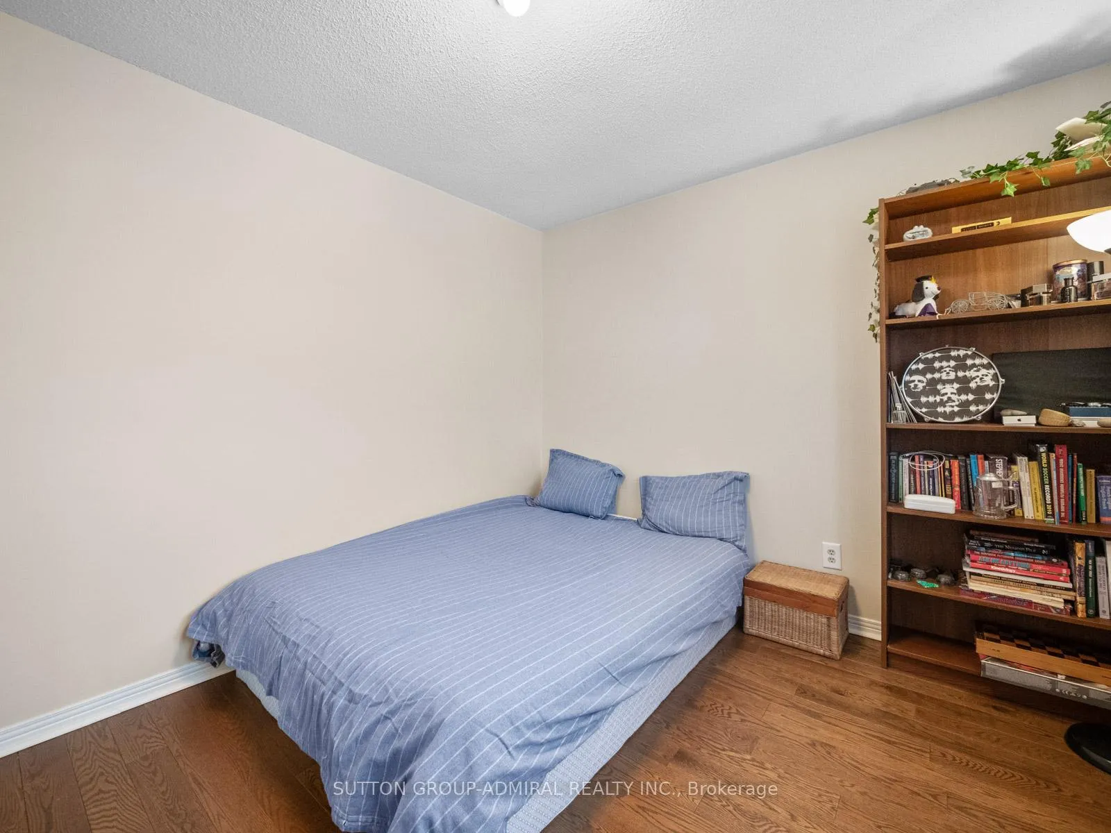 Photo 22 of 103 Winding Lane, Vaughan, Crestwood-Springfarm-Yorkhill — HOMEH