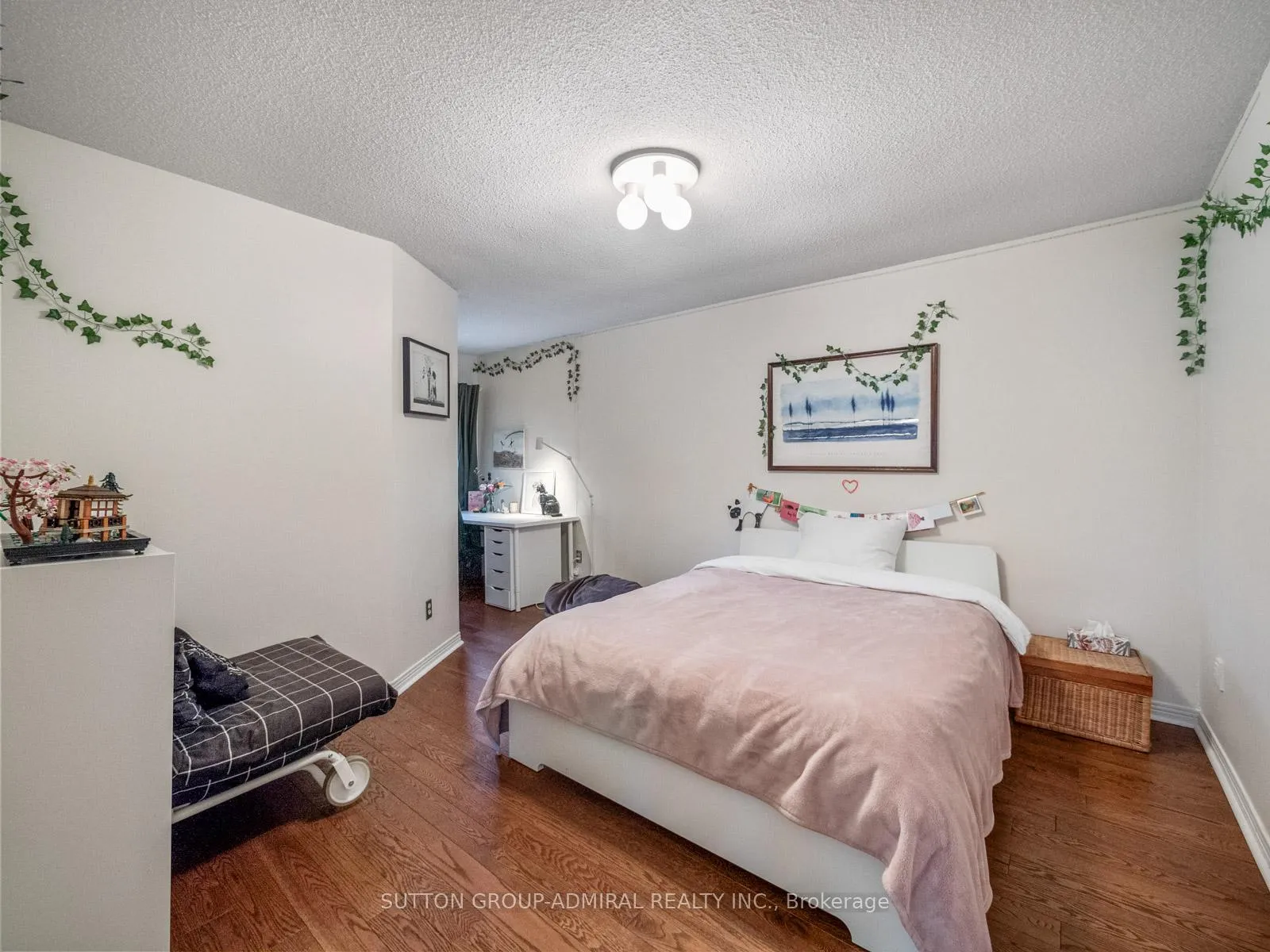 Photo 24 of 103 Winding Lane, Vaughan, Crestwood-Springfarm-Yorkhill — HOMEH