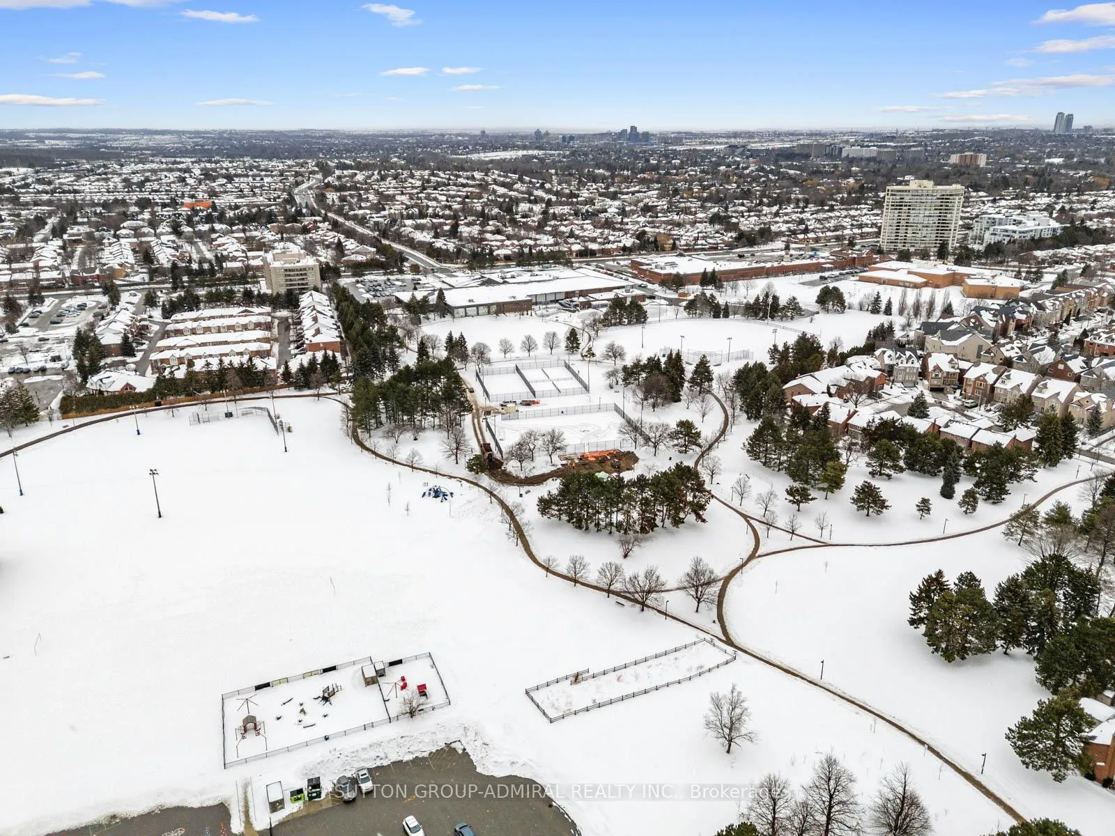 Photo 46 of 103 Winding Lane, Vaughan, Crestwood-Springfarm-Yorkhill — HOMEH