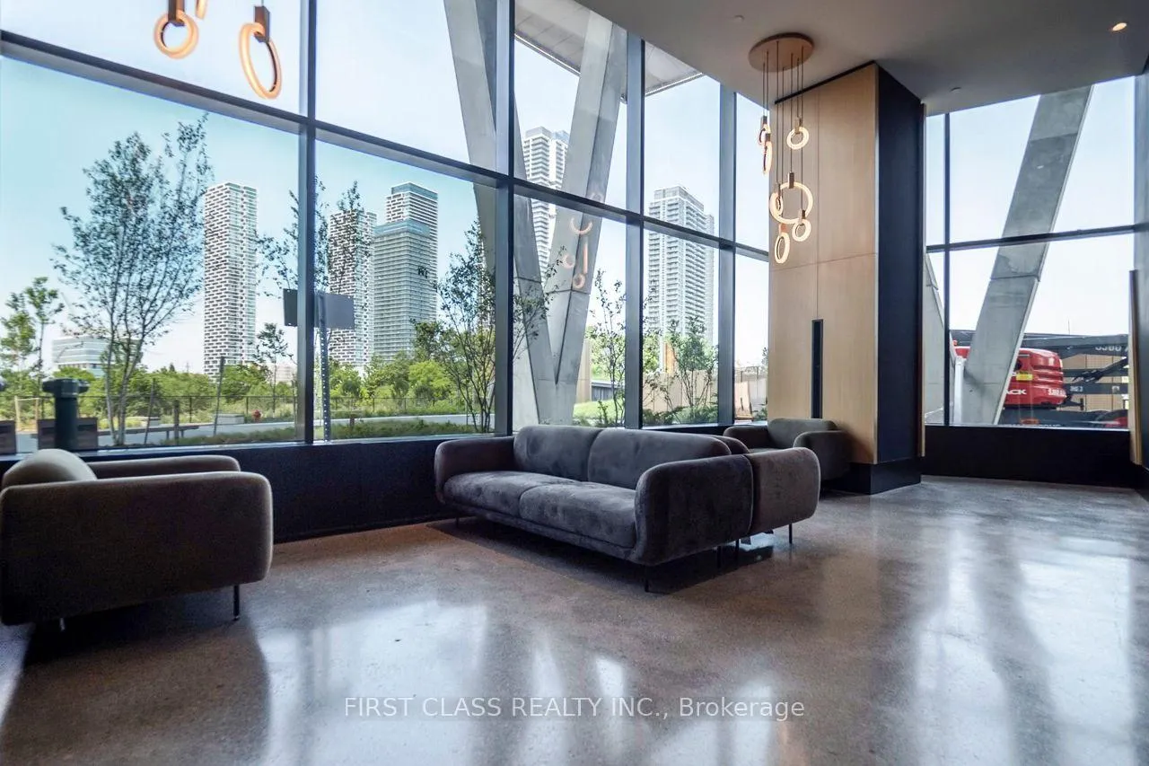 Photo 3 of Unit 3703, 2920 Highway 7 Road, Vaughan, Concord — HOMEH