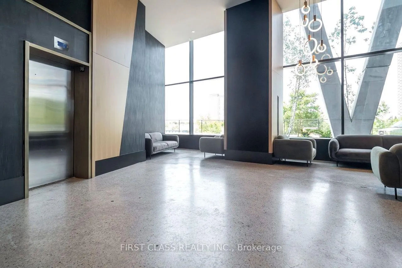 Photo 4 of Unit 3703, 2920 Highway 7 Road, Vaughan, Concord — HOMEH