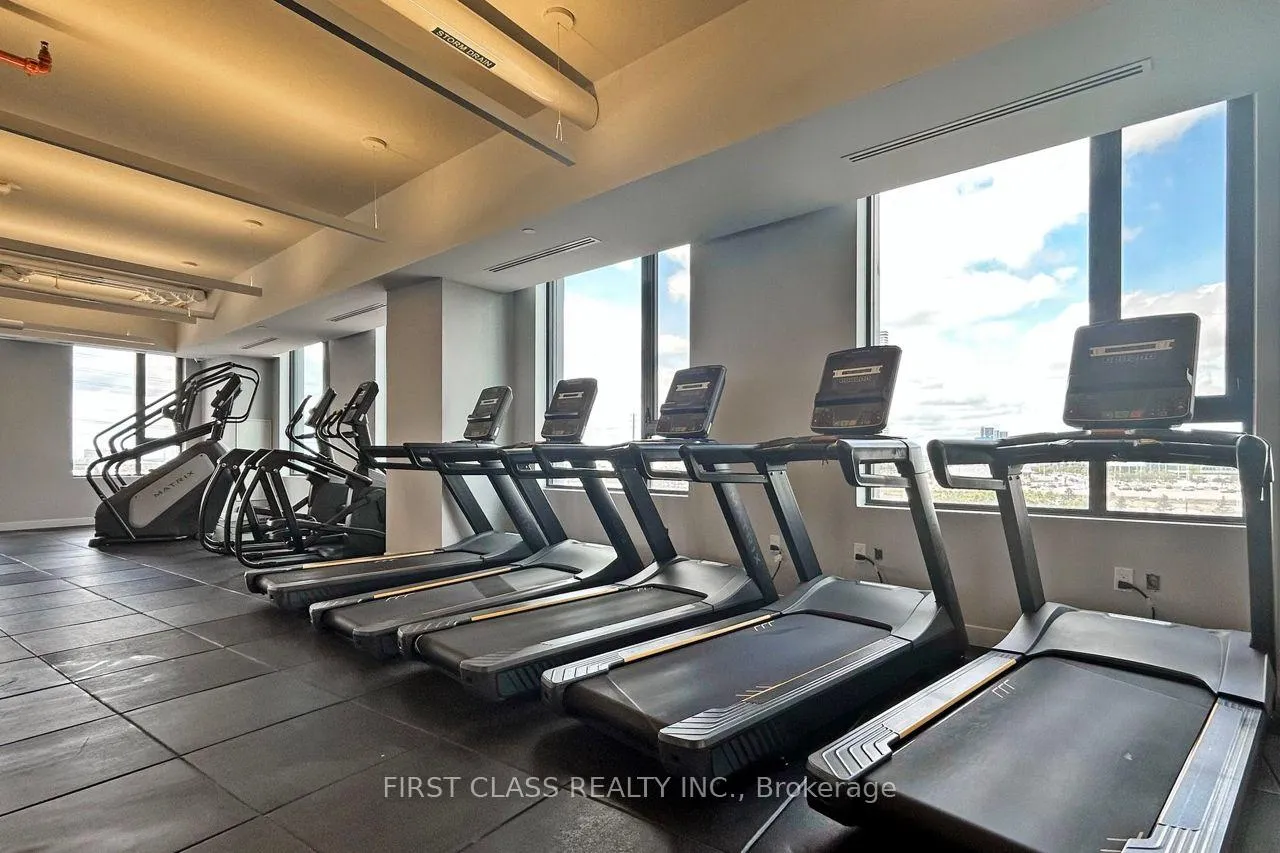 Photo 13 of Unit 3703, 2920 Highway 7 Road, Vaughan, Concord — HOMEH