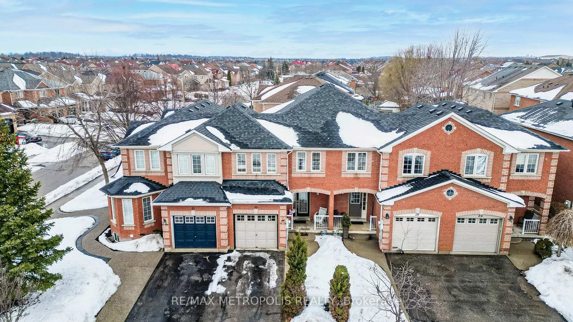 Photo 2 of 30 Todmorden Drive, Brampton, Northwest Sandalwood Parkway — HOMEH