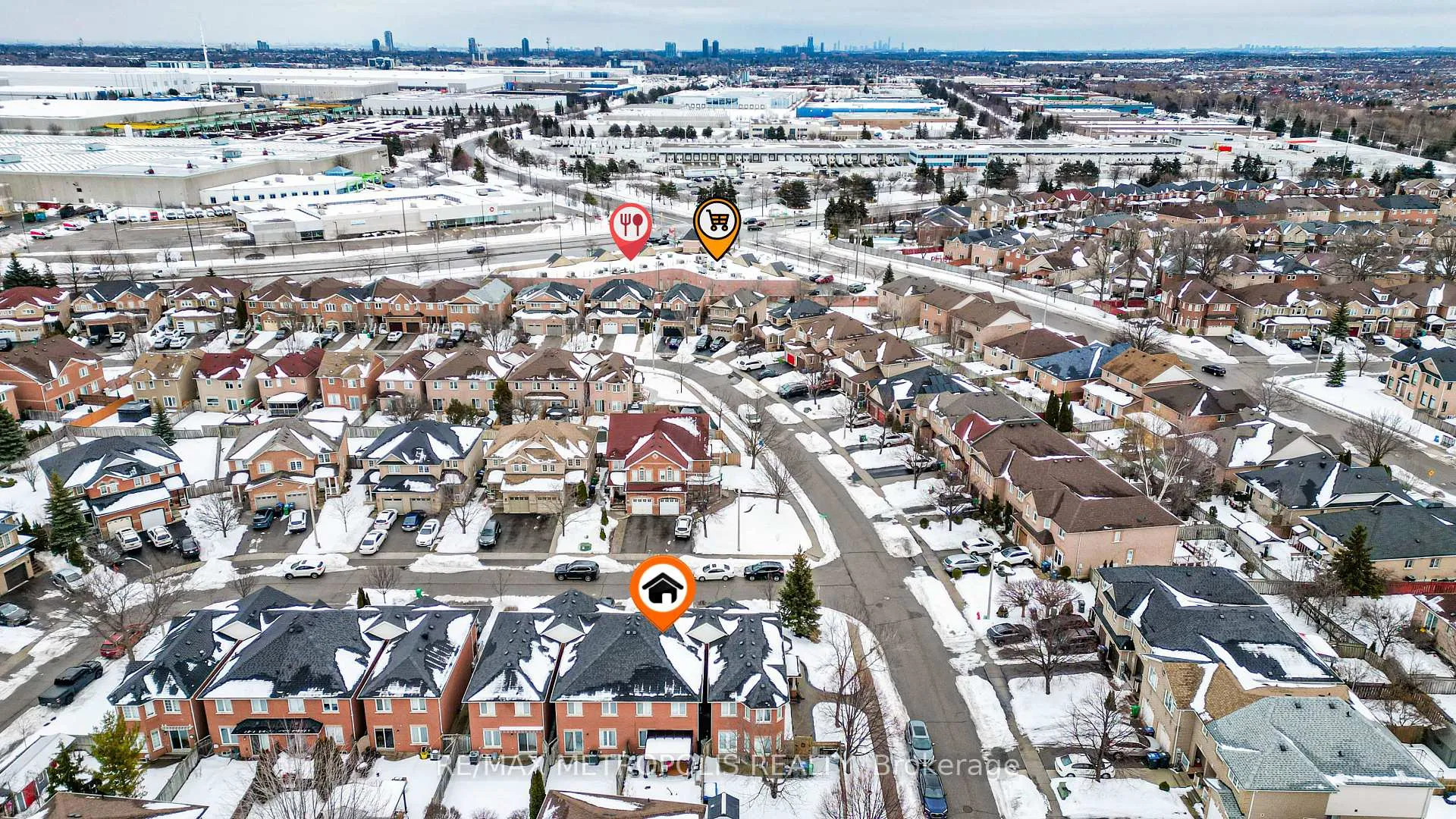 Photo 9 of 30 Todmorden Drive, Brampton, Northwest Sandalwood Parkway — HOMEH