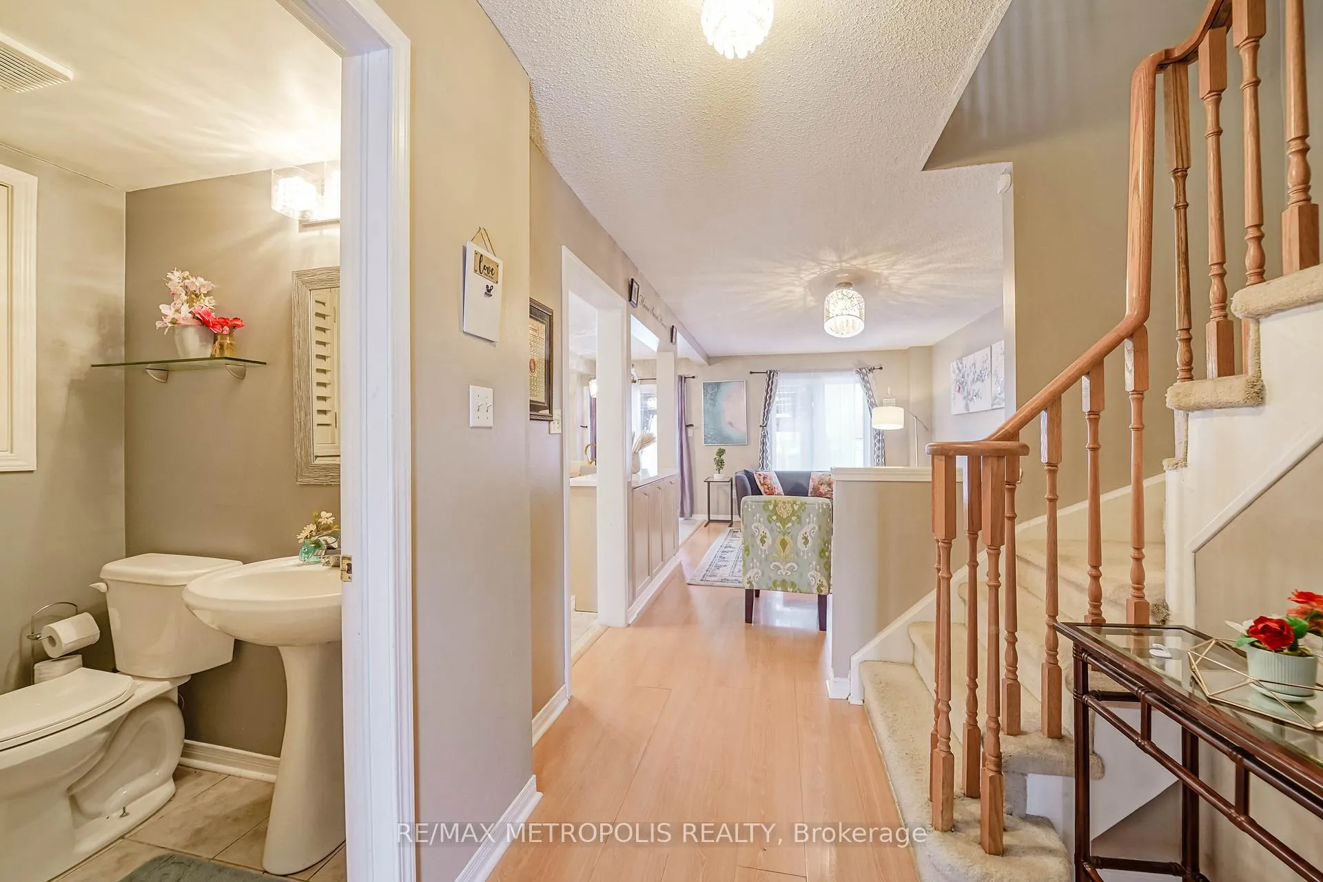 Photo 12 of 30 Todmorden Drive, Brampton, Northwest Sandalwood Parkway — HOMEH