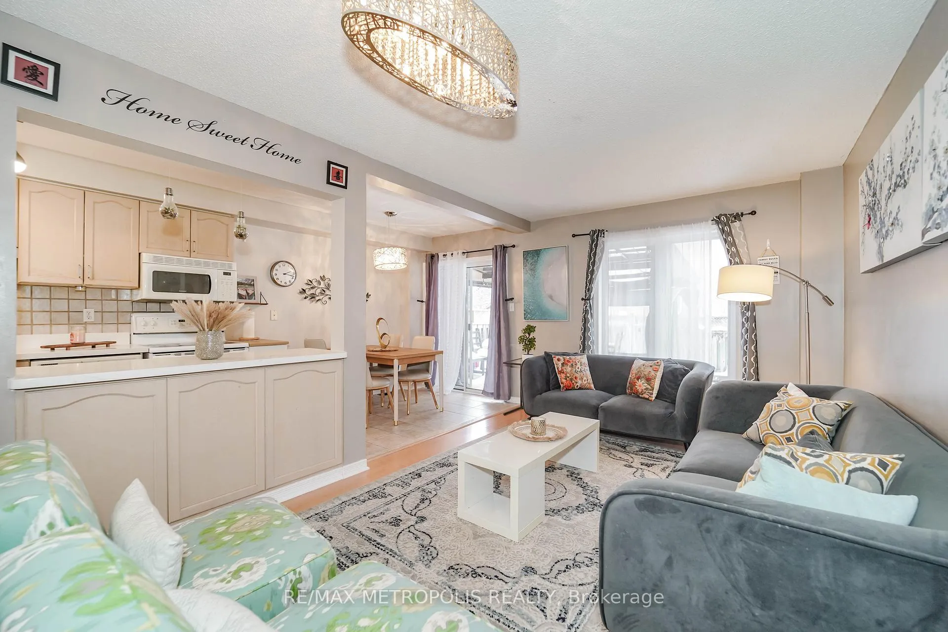 Photo 17 of 30 Todmorden Drive, Brampton, Northwest Sandalwood Parkway — HOMEH