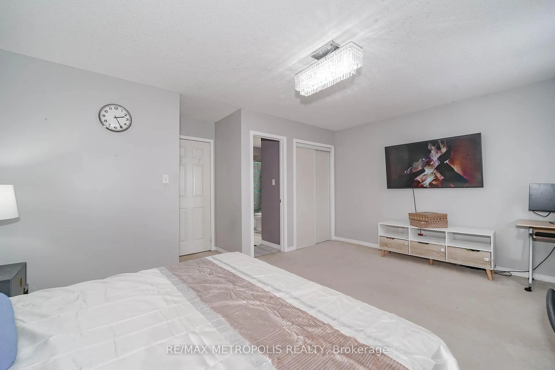 Photo 36 of 30 Todmorden Drive, Brampton, Northwest Sandalwood Parkway — HOMEH