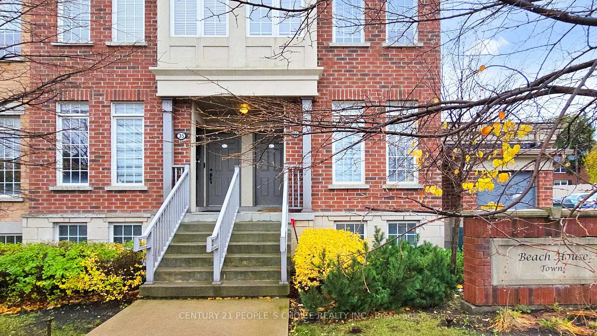 Photo 5 of Unit 1, 35 Island Road, Scarborough, Rouge — HOMEH