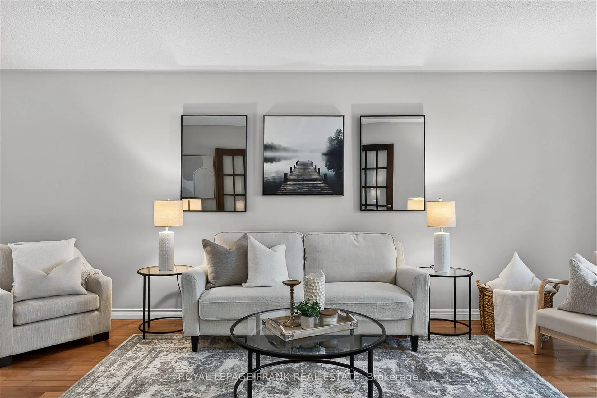Photo 5 of 1821 Parkwood Circle, Peterborough, Monaghan Ward 2 — HOMEH