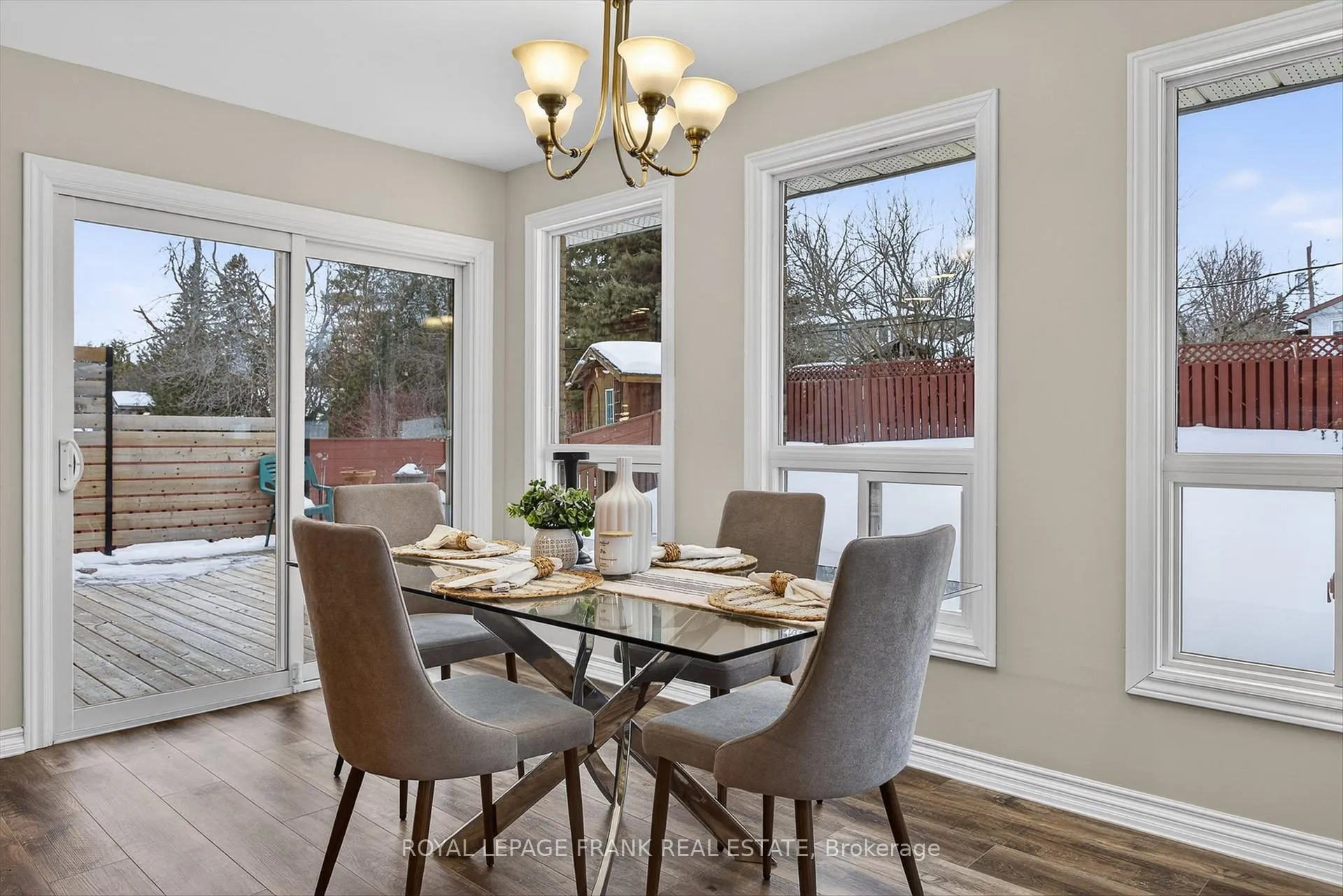 Photo 16 of 1821 Parkwood Circle, Peterborough, Monaghan Ward 2 — HOMEH
