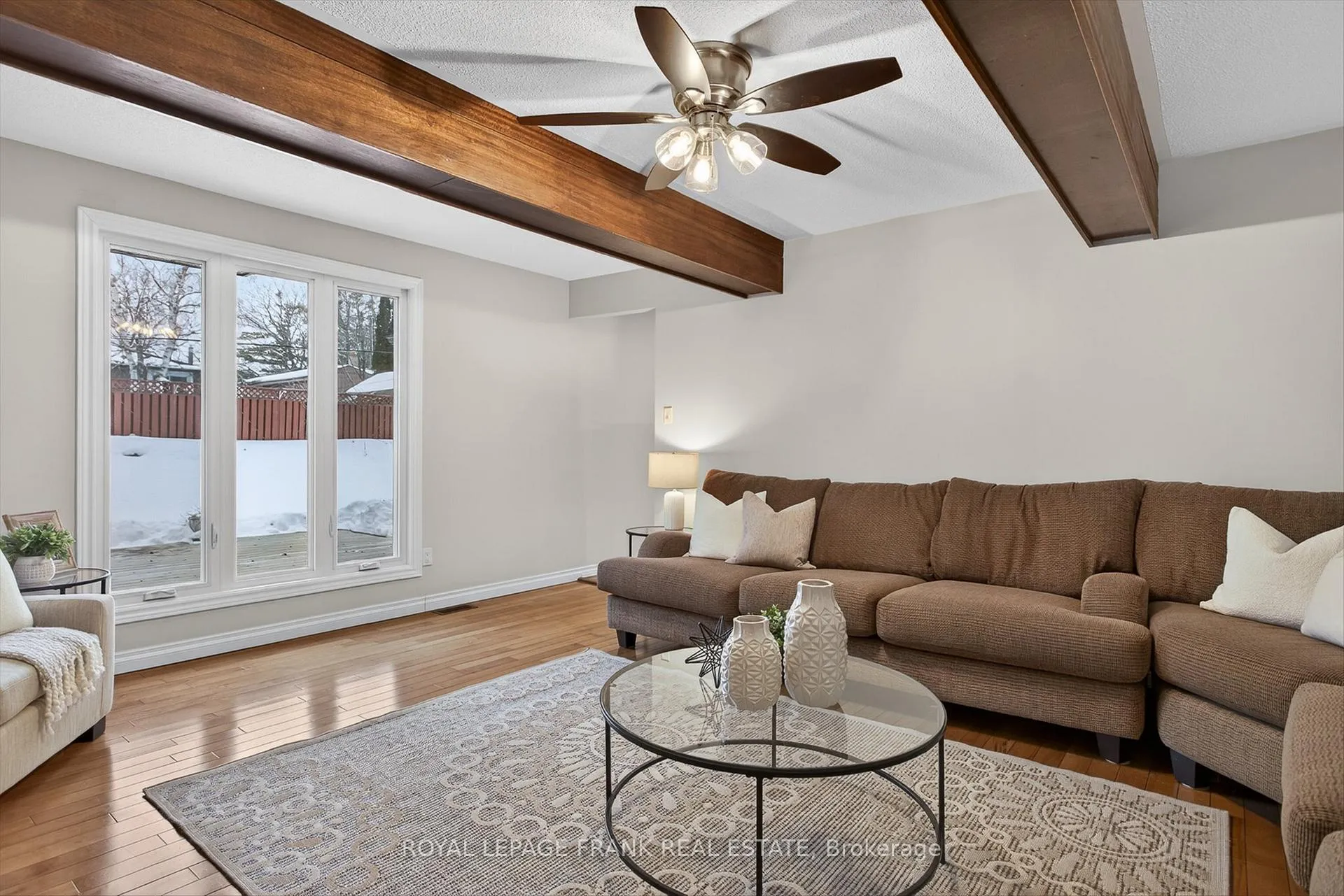 Photo 19 of 1821 Parkwood Circle, Peterborough, Monaghan Ward 2 — HOMEH