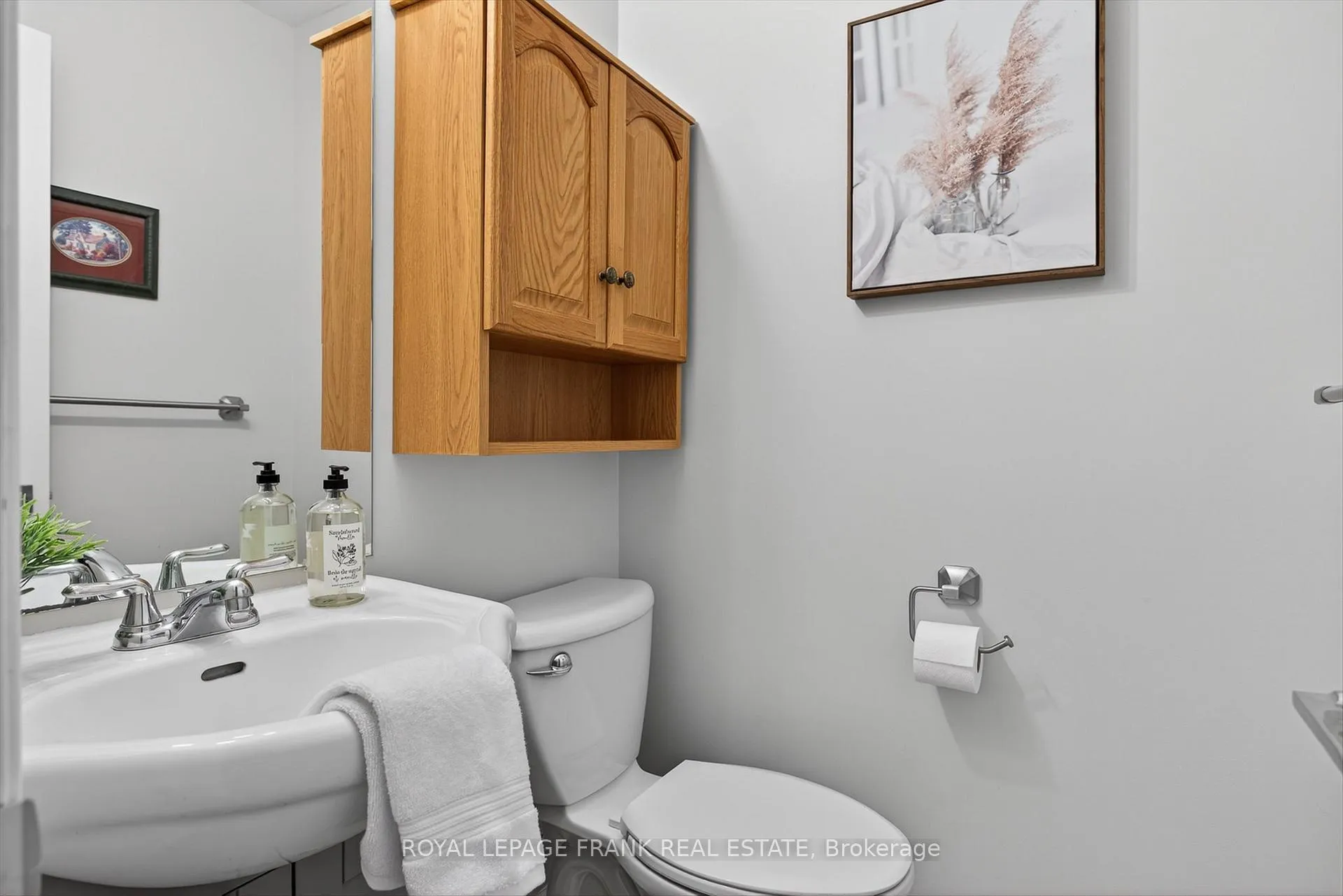 Photo 31 of 1821 Parkwood Circle, Peterborough, Monaghan Ward 2 — HOMEH