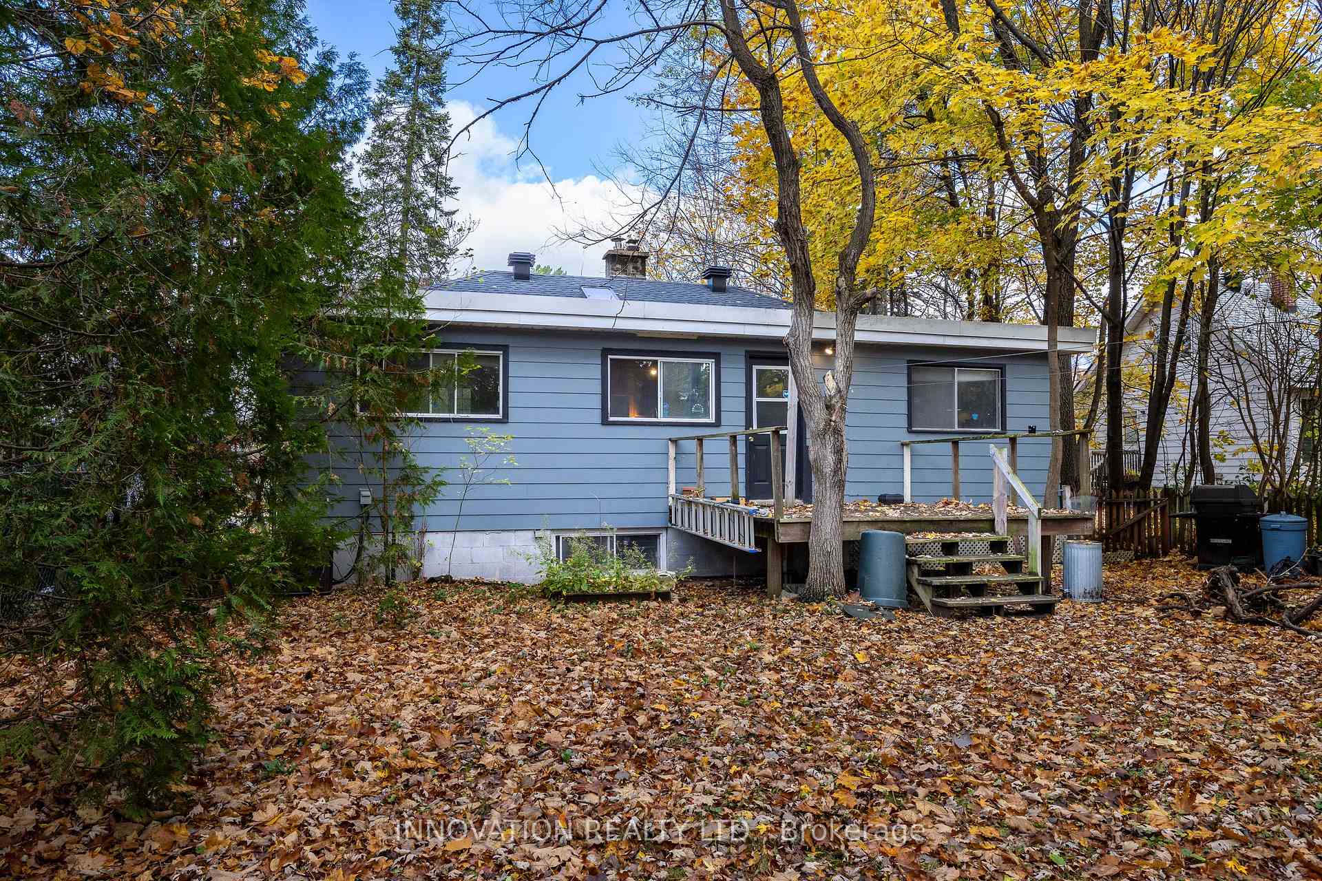 Photo 4 of 20 Sandridge Road, Ottawa, Manor Park — HOMEH