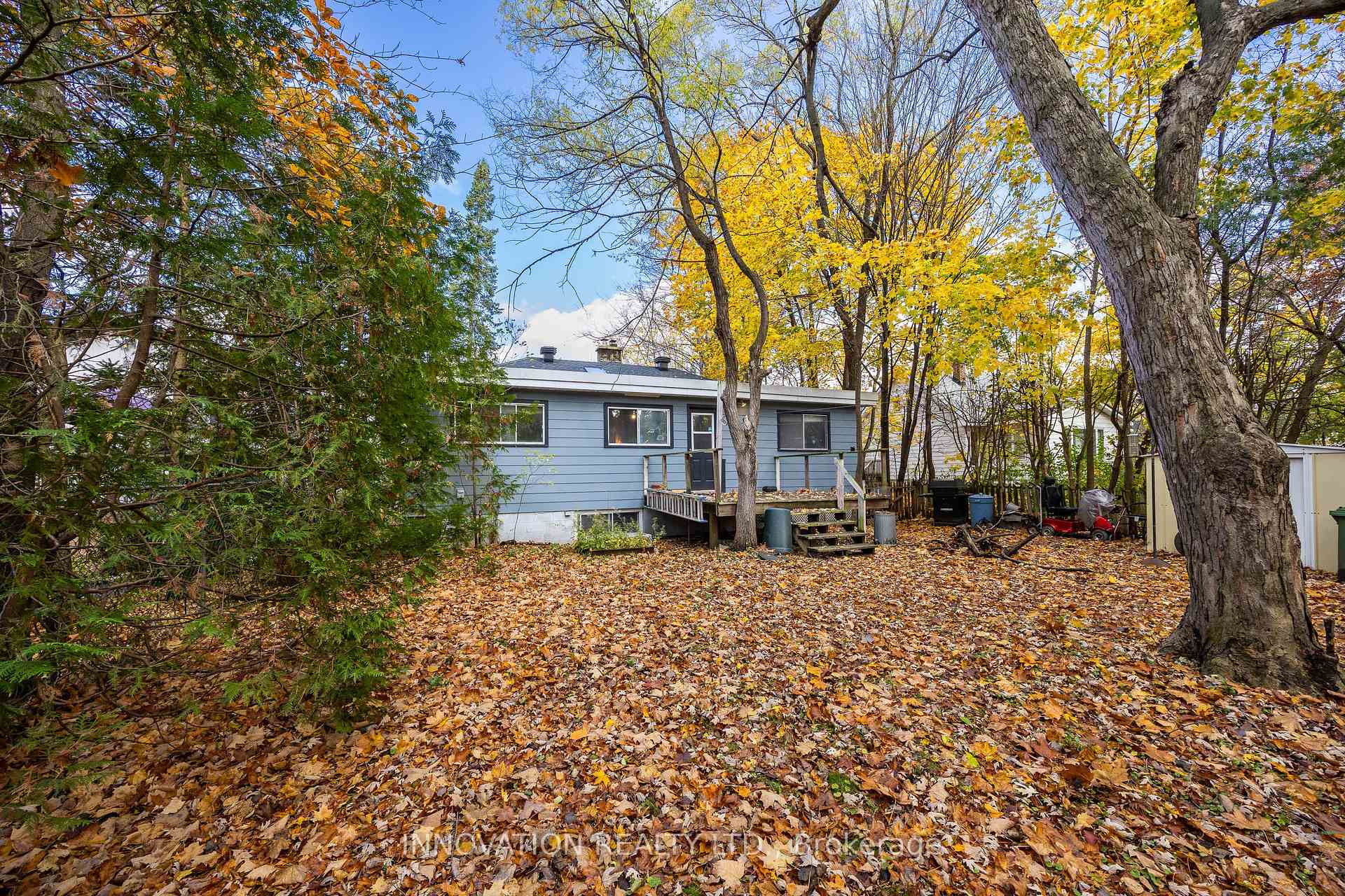 Photo 5 of 20 Sandridge Road, Ottawa, Manor Park — HOMEH