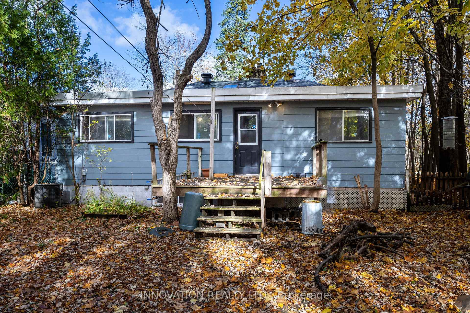 Photo 7 of 20 Sandridge Road, Ottawa, Manor Park — HOMEH