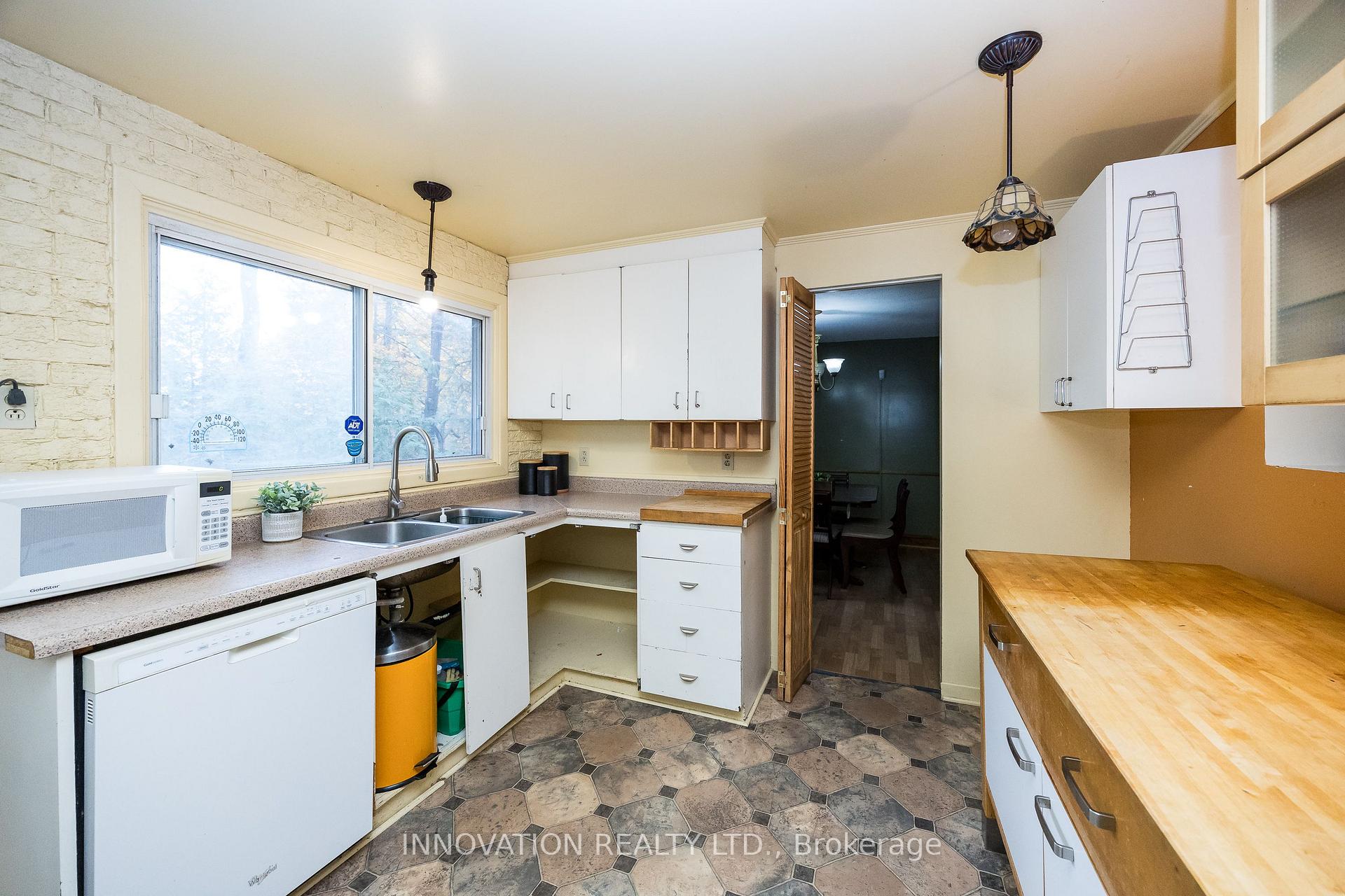 Photo 15 of 20 Sandridge Road, Ottawa, Manor Park — HOMEH