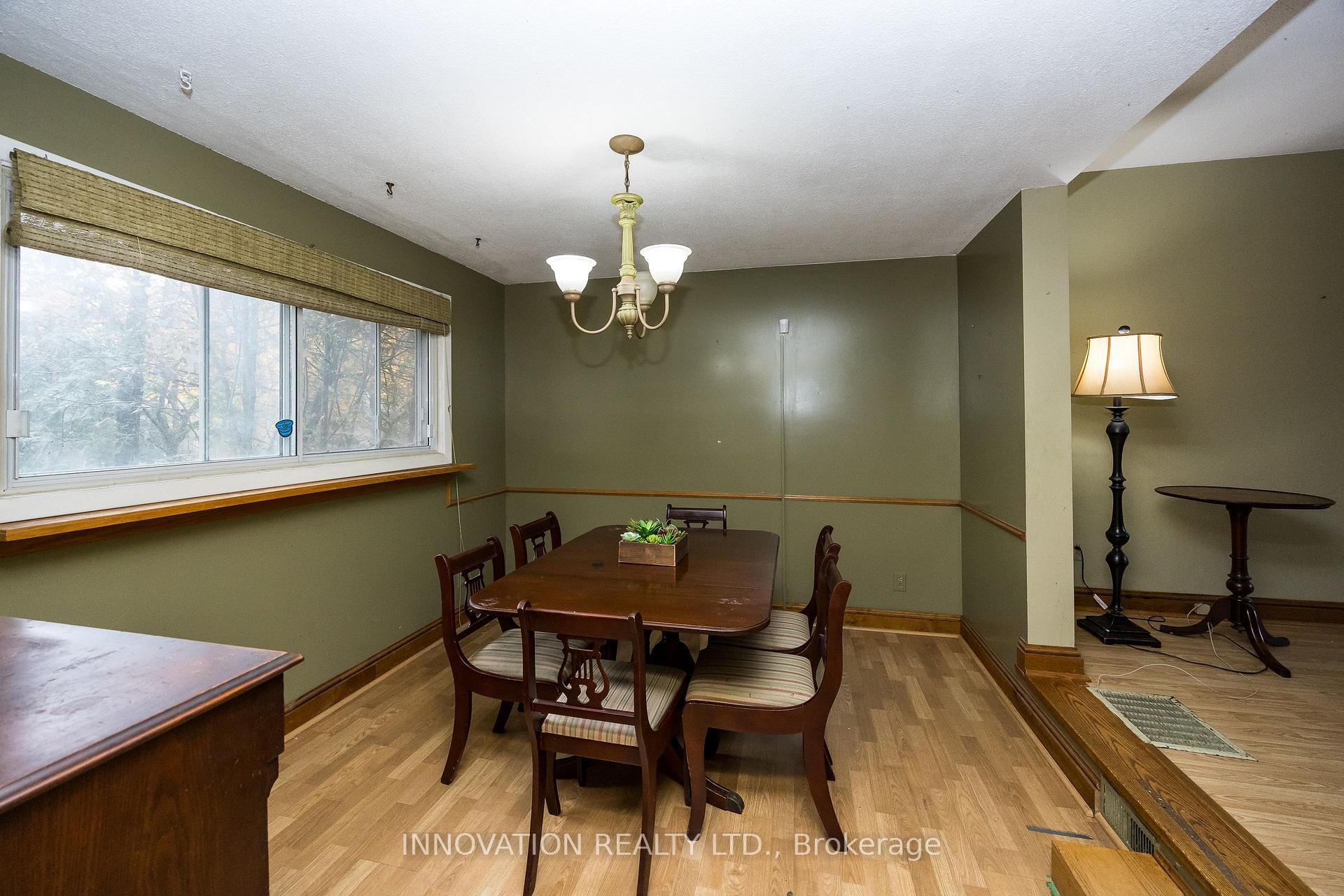 Photo 17 of 20 Sandridge Road, Ottawa, Manor Park — HOMEH