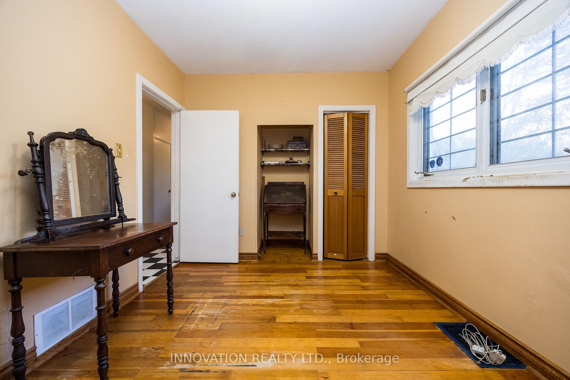 Photo 26 of 20 Sandridge Road, Ottawa, Manor Park — HOMEH