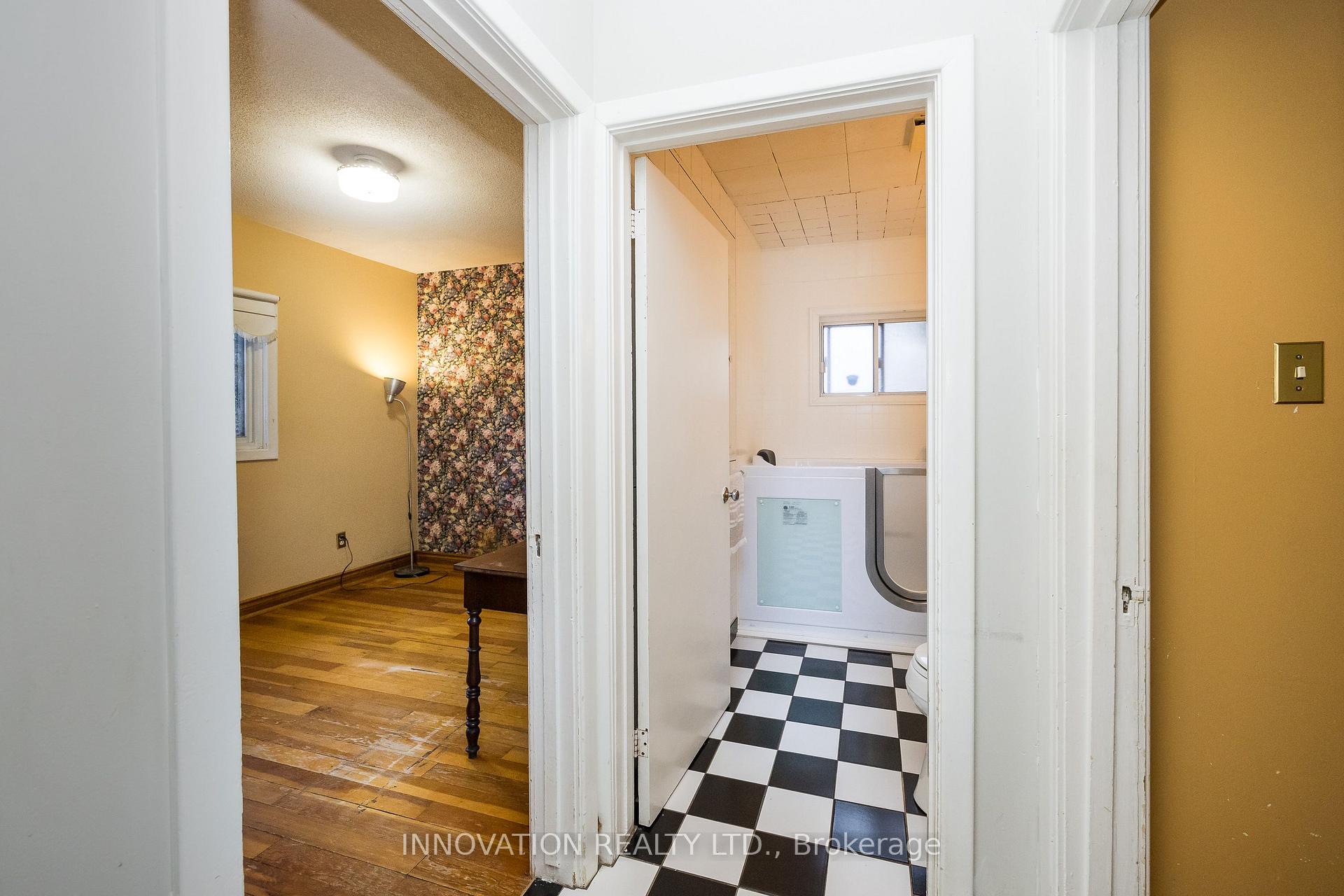 Photo 29 of 20 Sandridge Road, Ottawa, Manor Park — HOMEH