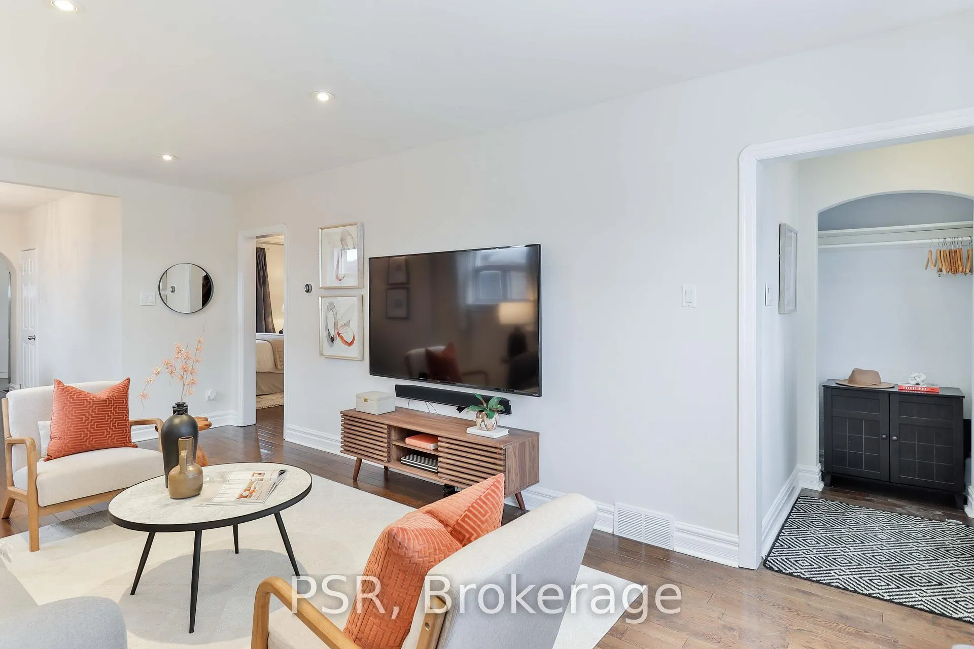 Photo 2 of 46 Galbraith Avenue, Toronto, O'Connor-Parkview — HOMEH