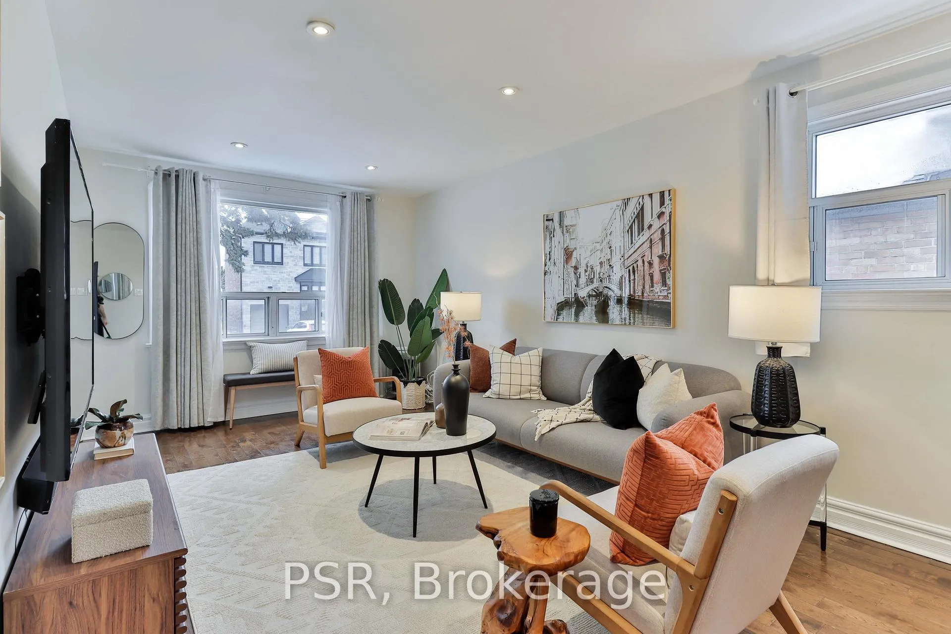 Photo 4 of 46 Galbraith Avenue, Toronto, O'Connor-Parkview — HOMEH