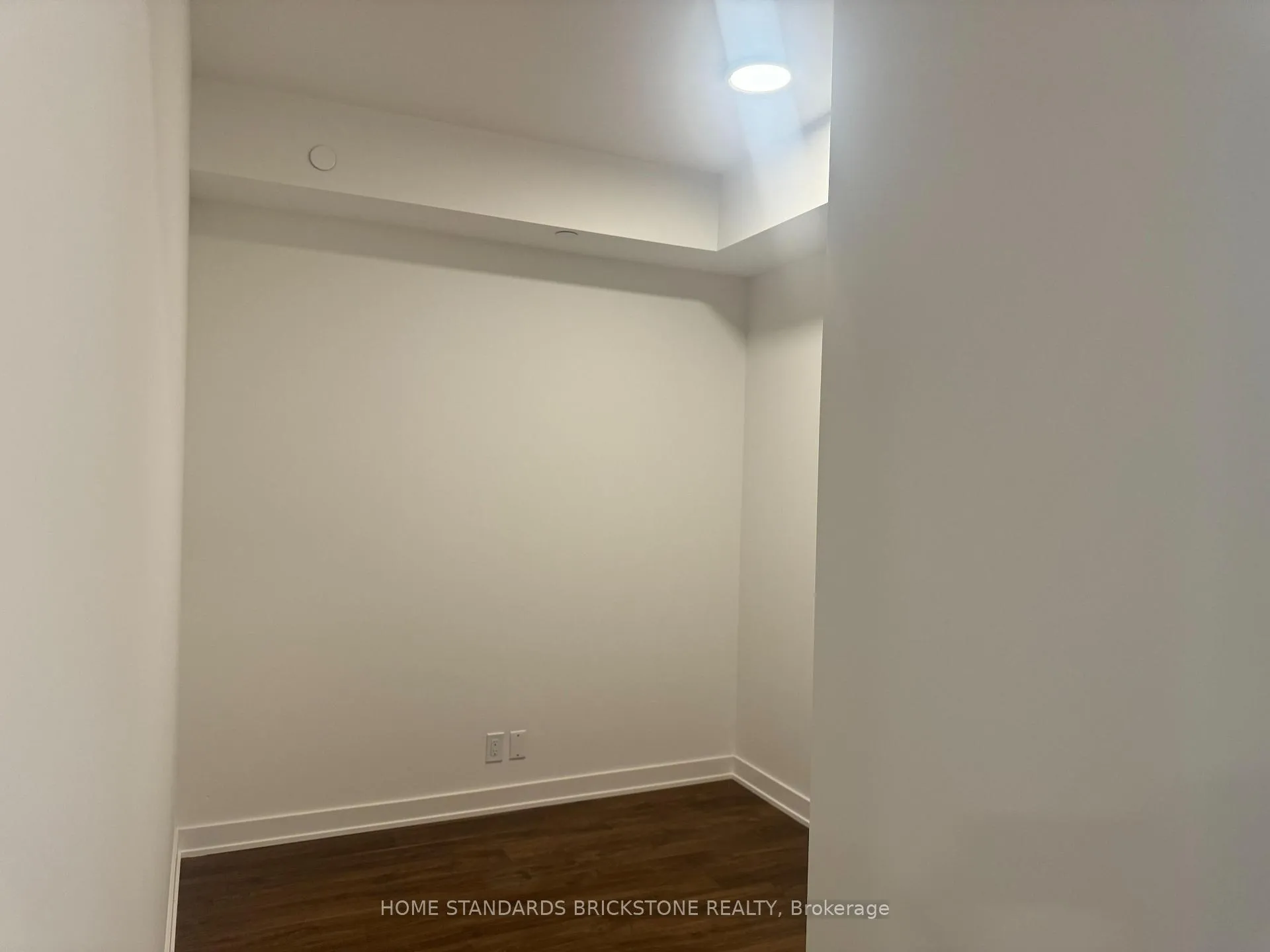 Photo 14 of Unit A-423, 30 Upper Mall Way, Vaughan, Brownridge — HOMEH