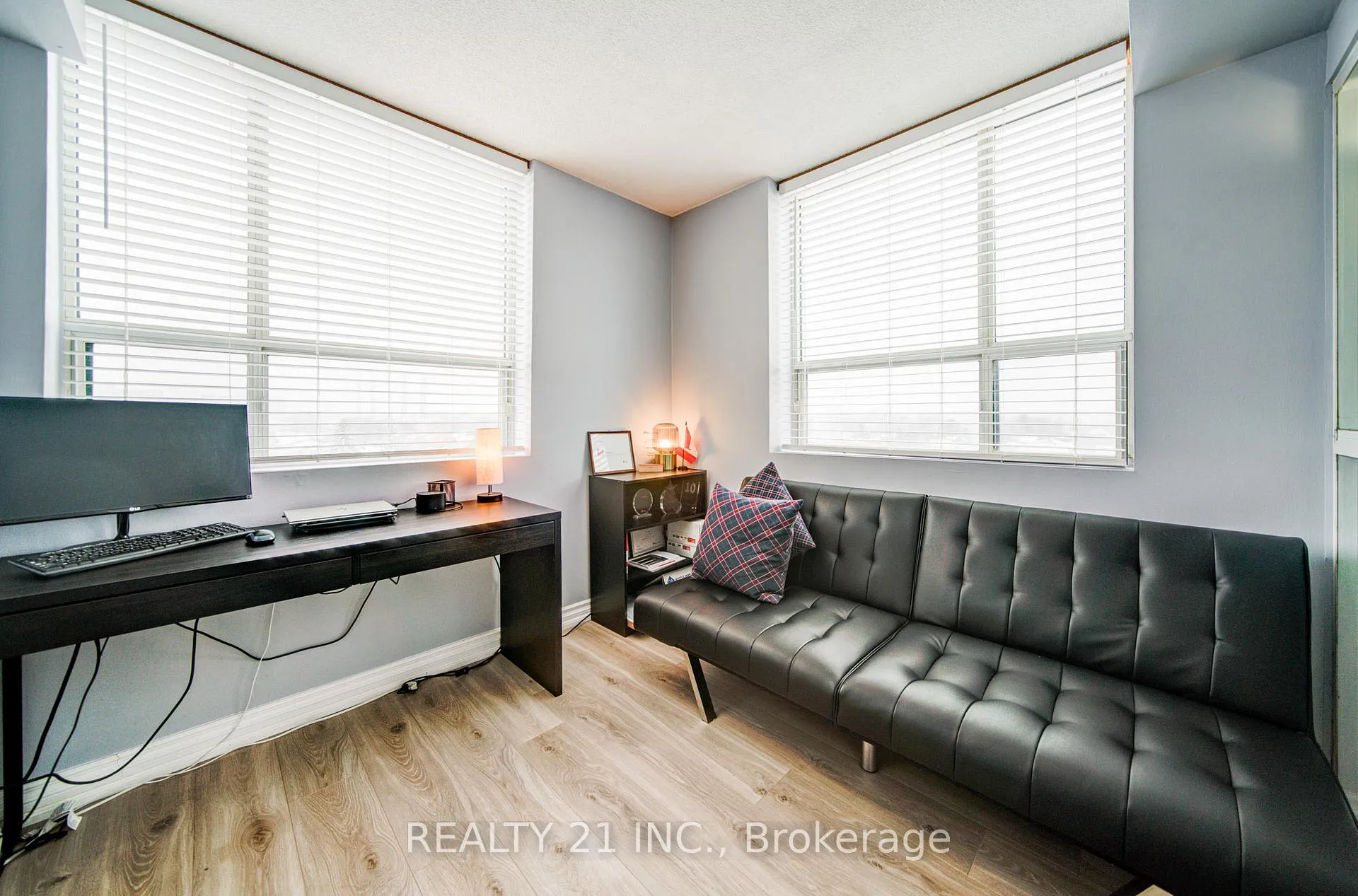 Photo 27 of Unit 607, 1665 Pickering Parkway, Pickering, Village East — HOMEH