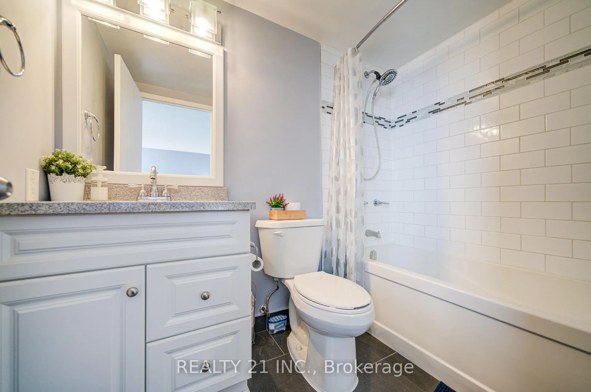Photo 34 of Unit 607, 1665 Pickering Parkway, Pickering, Village East — HOMEH