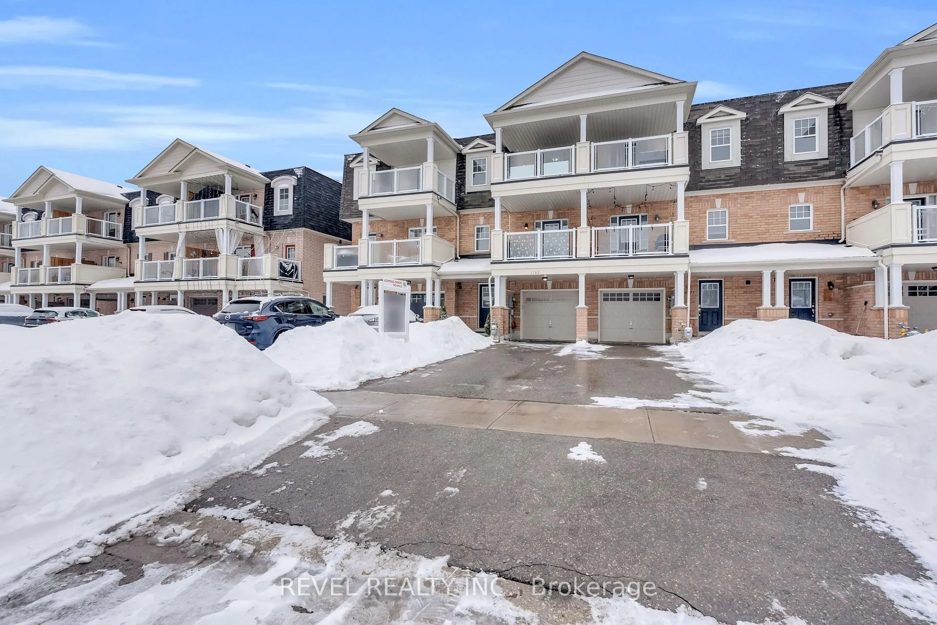 Photo 6 of 1769 Carousel Drive, Pickering, Duffin Heights — HOMEH