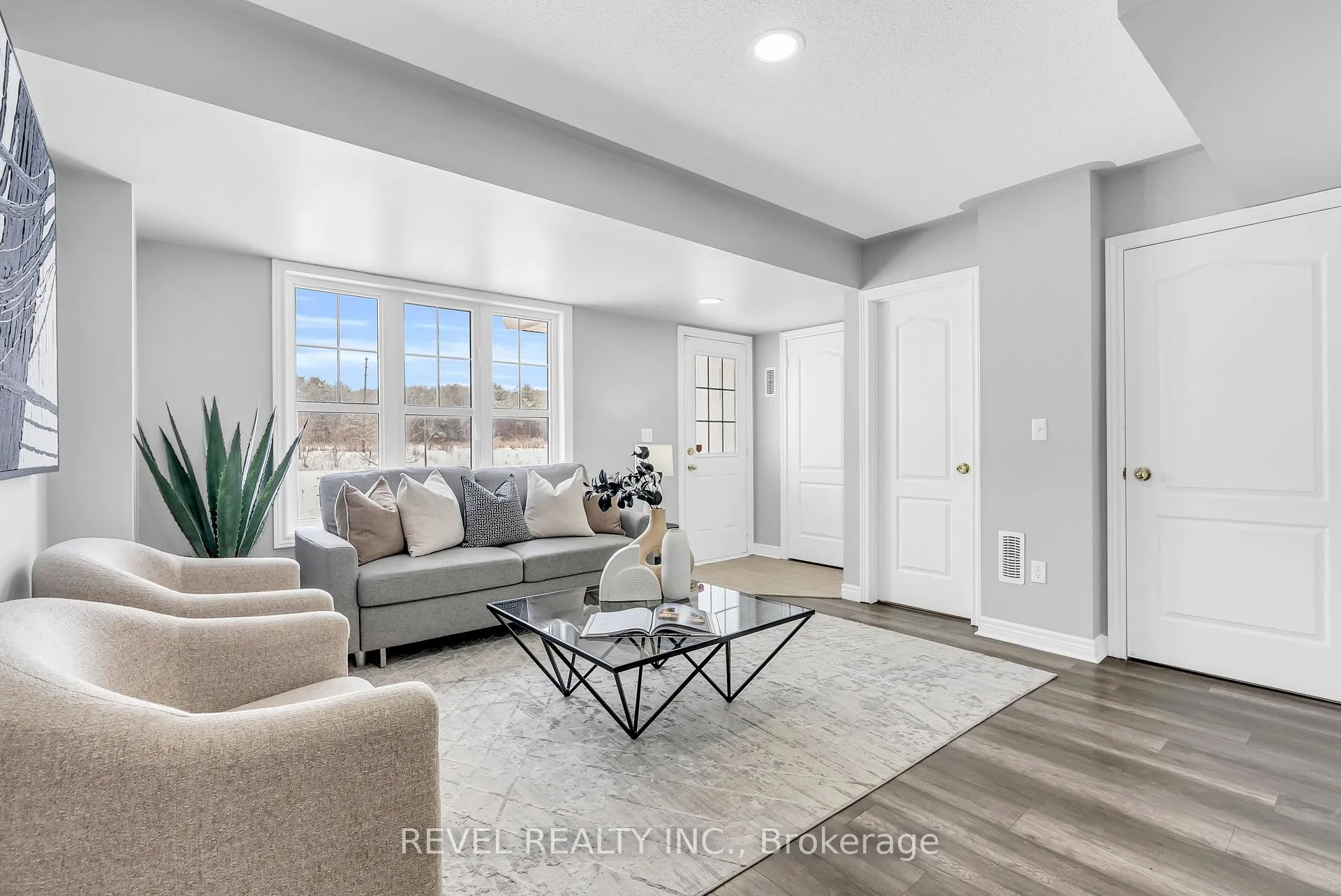 Photo 12 of 1769 Carousel Drive, Pickering, Duffin Heights — HOMEH