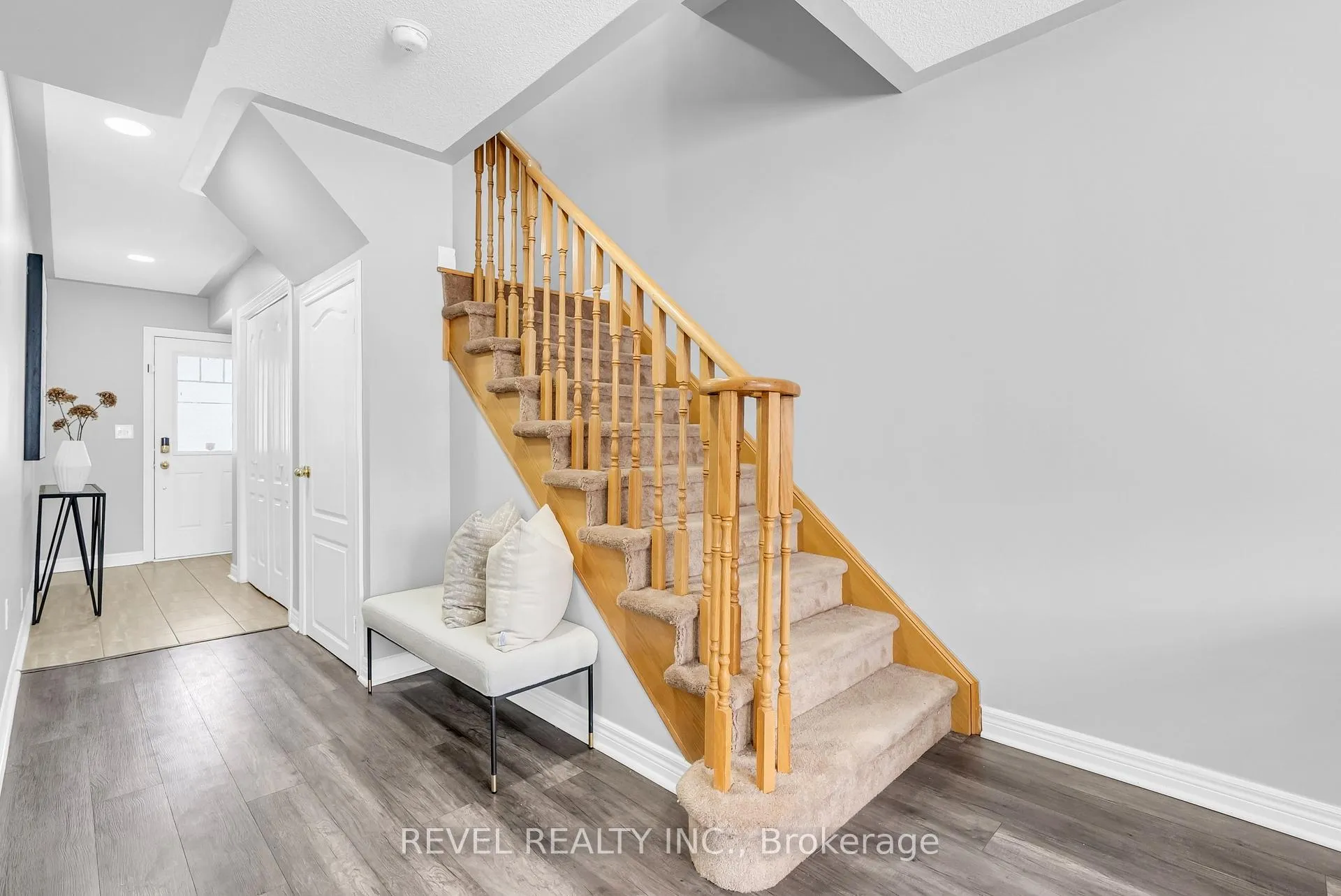 Photo 17 of 1769 Carousel Drive, Pickering, Duffin Heights — HOMEH
