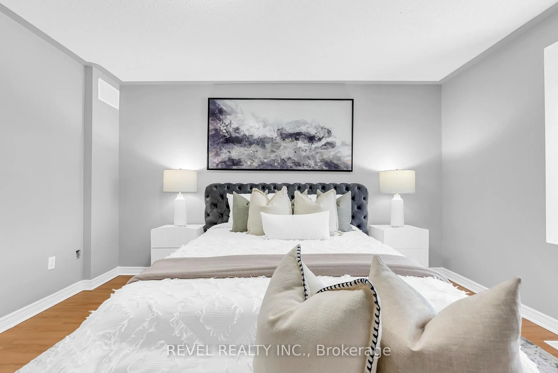 Photo 35 of 1769 Carousel Drive, Pickering, Duffin Heights — HOMEH