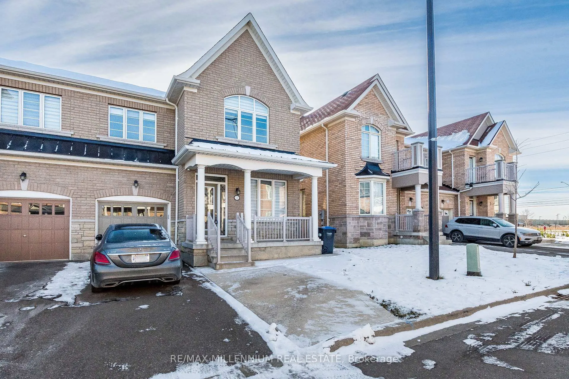 Photo 2 of 11 Spokanne Street, Brampton, Sandringham-Wellington North — HOMEH