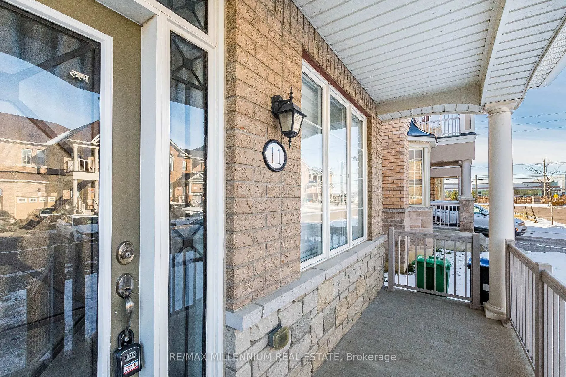 Photo 4 of 11 Spokanne Street, Brampton, Sandringham-Wellington North — HOMEH
