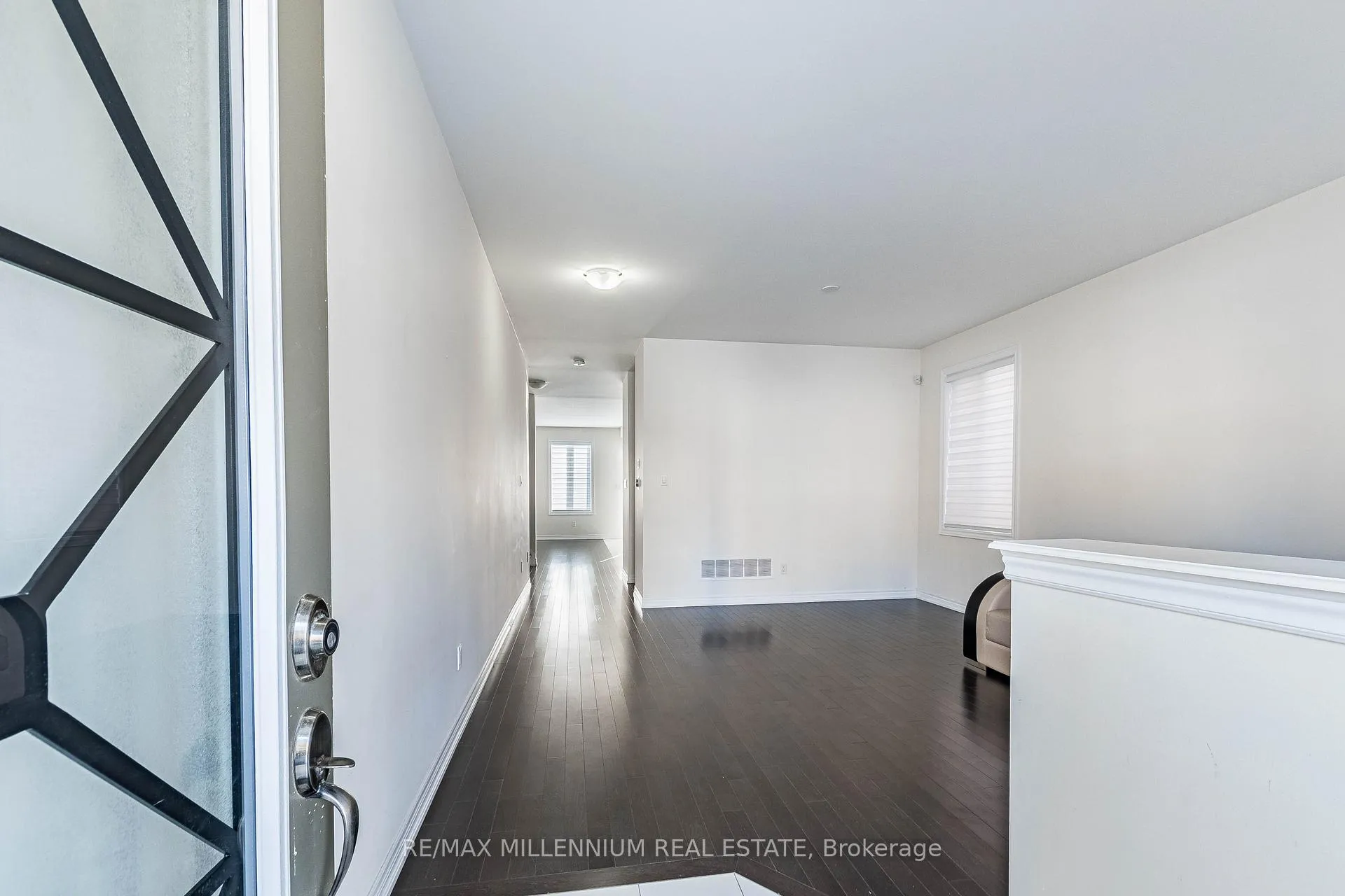 Photo 8 of 11 Spokanne Street, Brampton, Sandringham-Wellington North — HOMEH