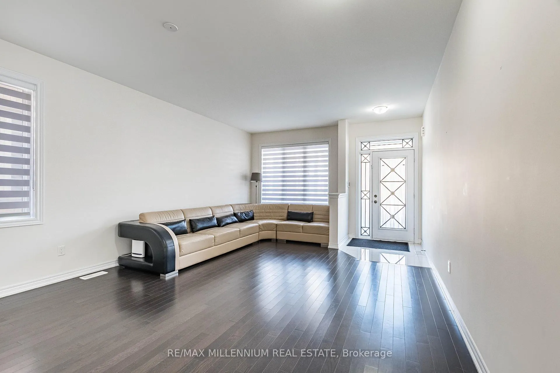 Photo 9 of 11 Spokanne Street, Brampton, Sandringham-Wellington North — HOMEH