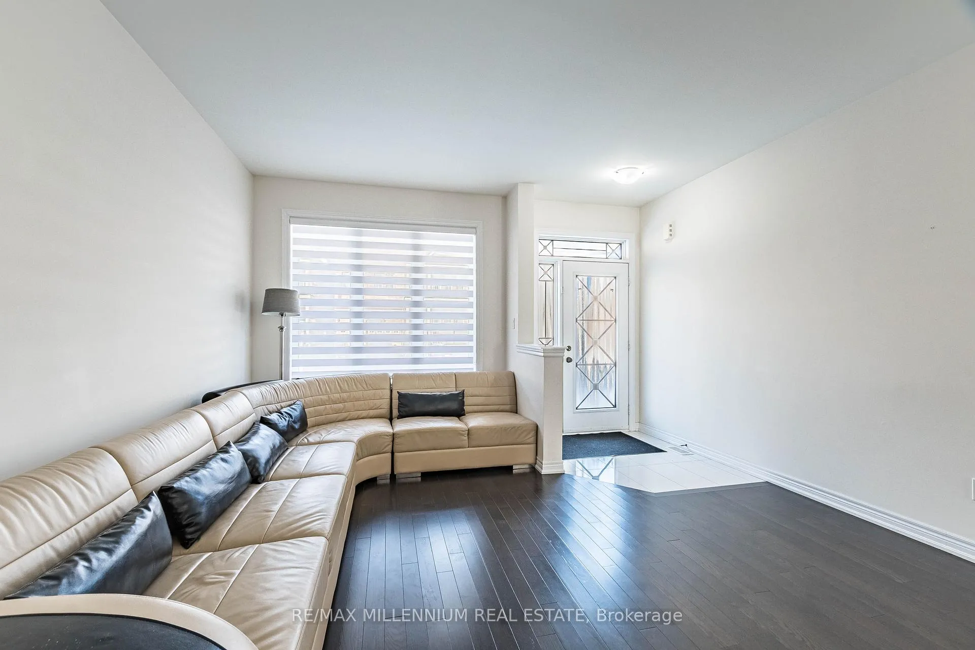 Photo 15 of 11 Spokanne Street, Brampton, Sandringham-Wellington North — HOMEH