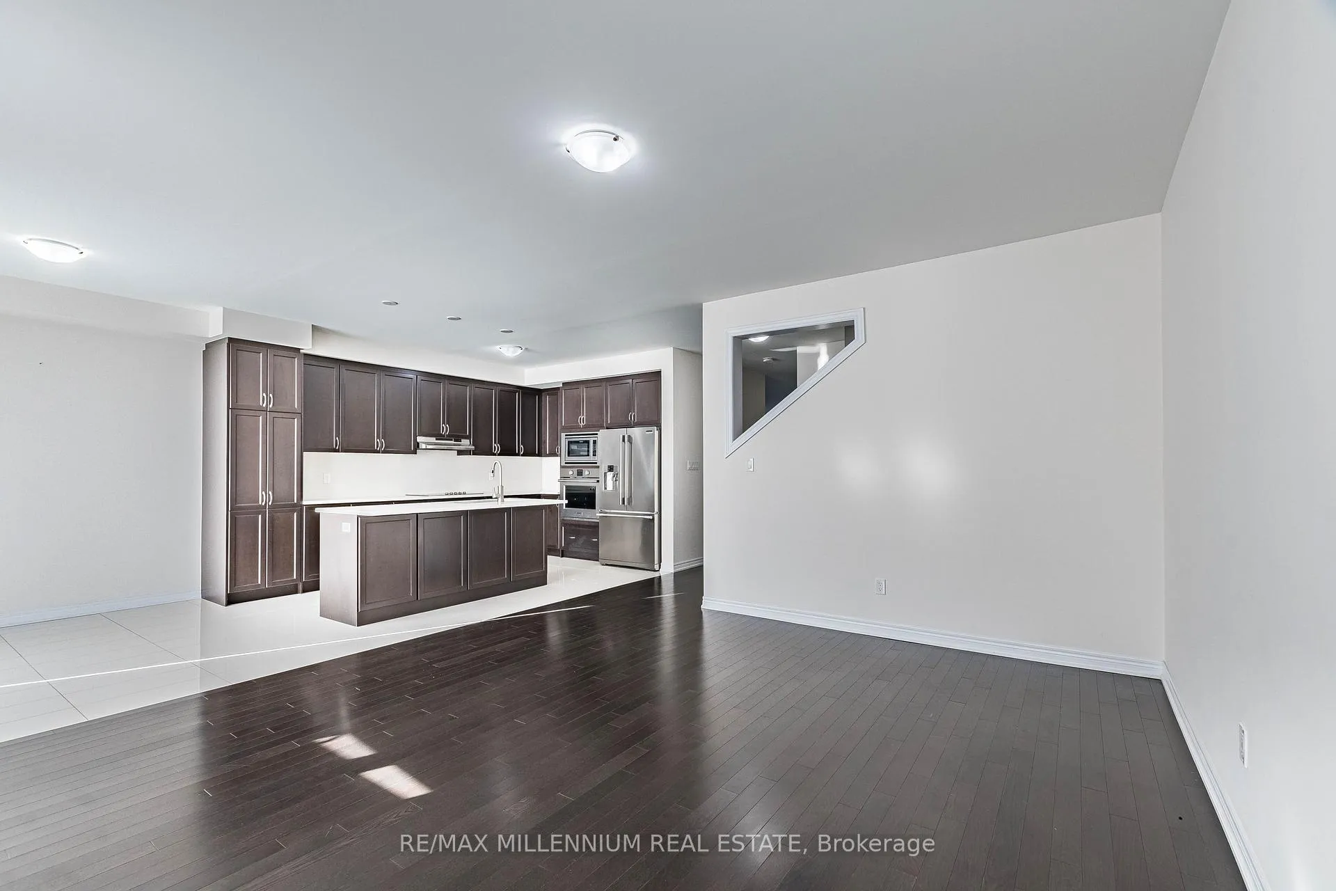 Photo 21 of 11 Spokanne Street, Brampton, Sandringham-Wellington North — HOMEH
