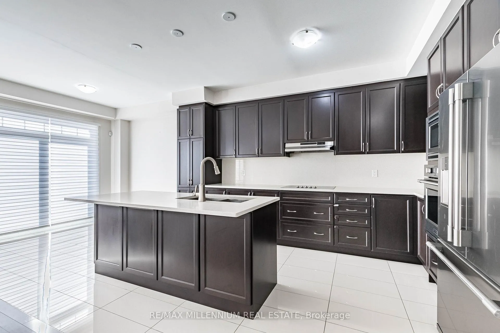 Photo 27 of 11 Spokanne Street, Brampton, Sandringham-Wellington North — HOMEH