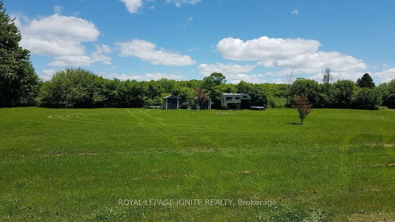 Photo 1 of 1805 Lakeshore Drive, Ramara, Brechin — HOMEH